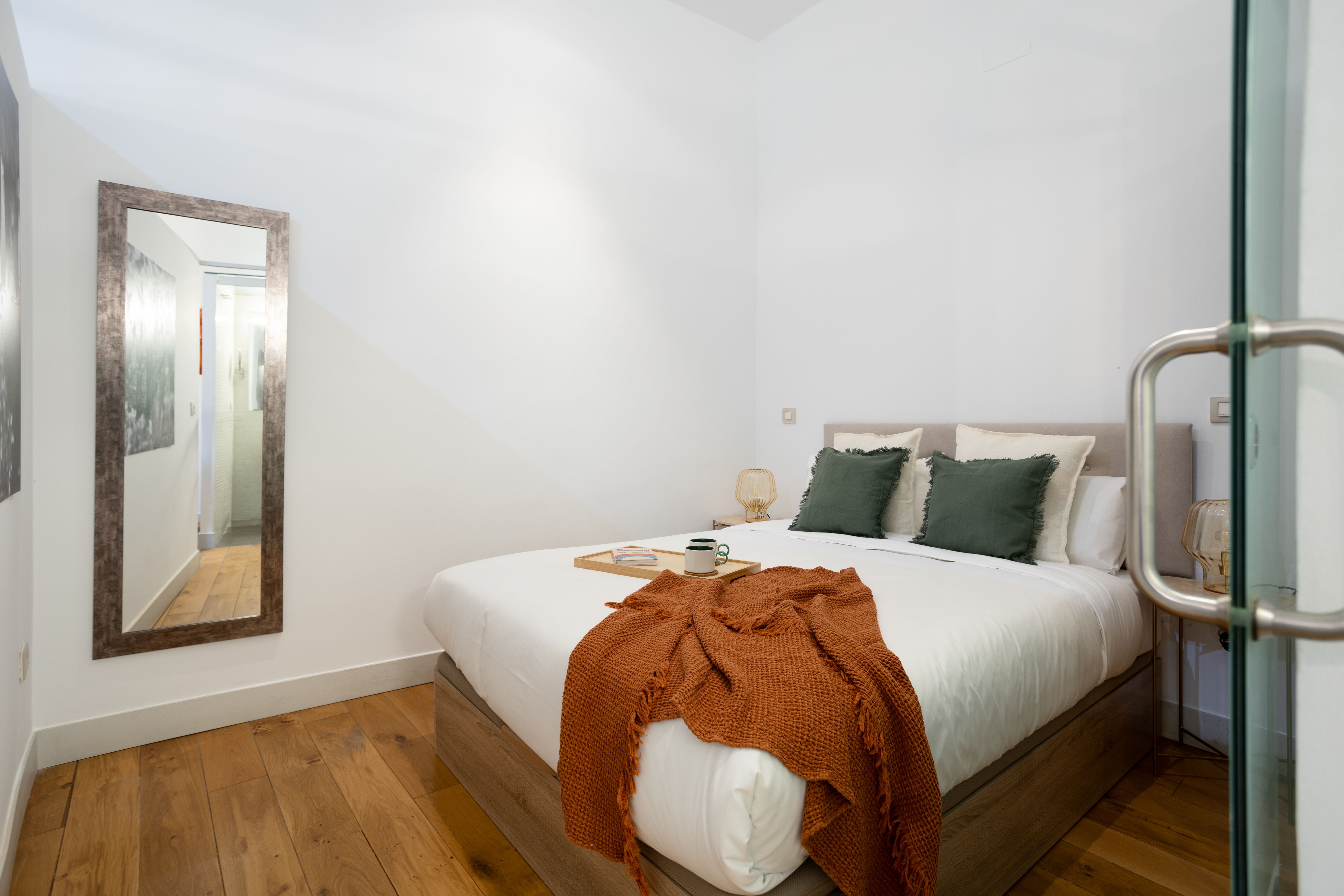 NESTIC - Mer - Dormitorio apartamento amueblado