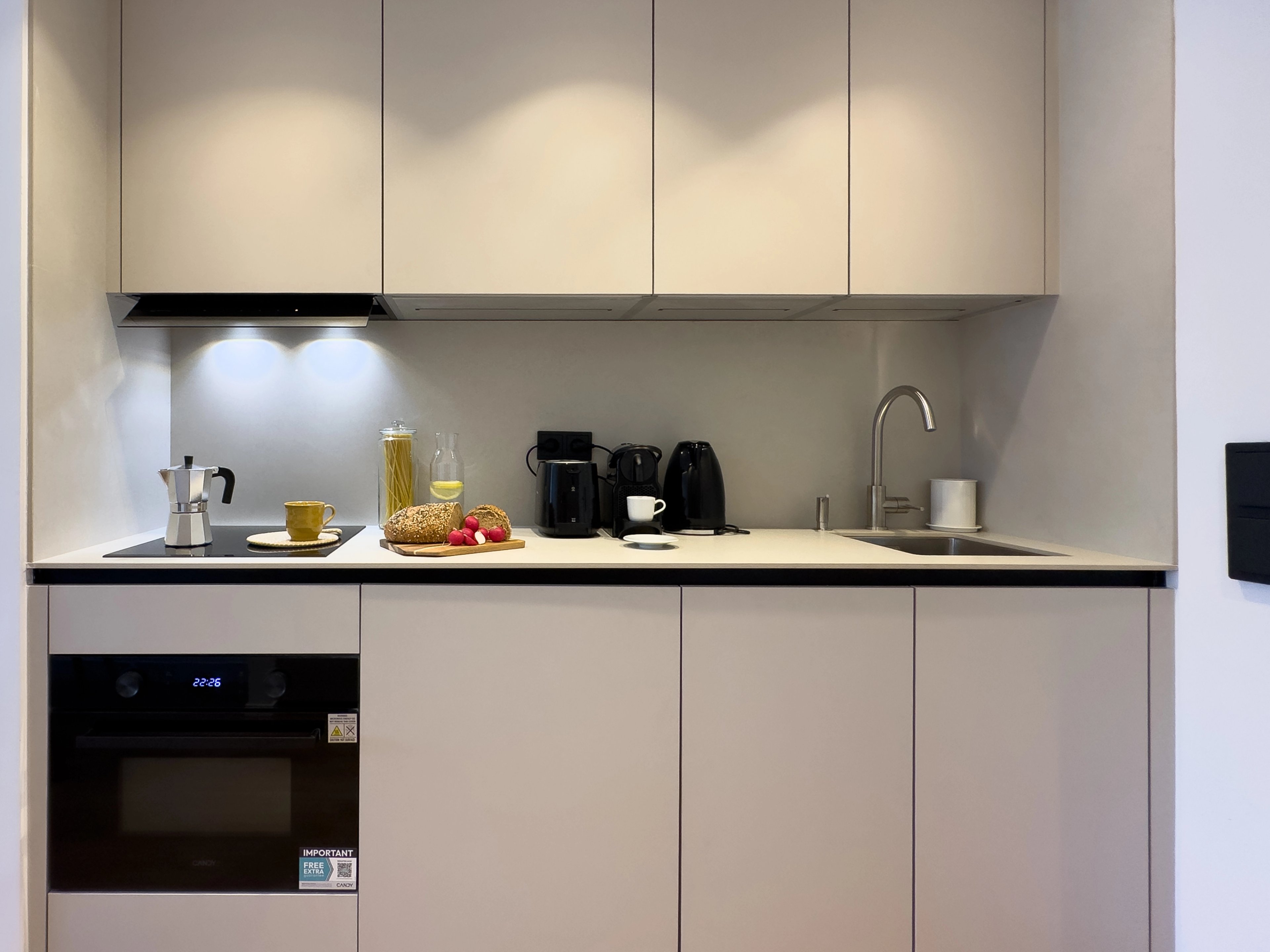 NESTIC - TAINO - Cocina Apartamento amueblado con servicios