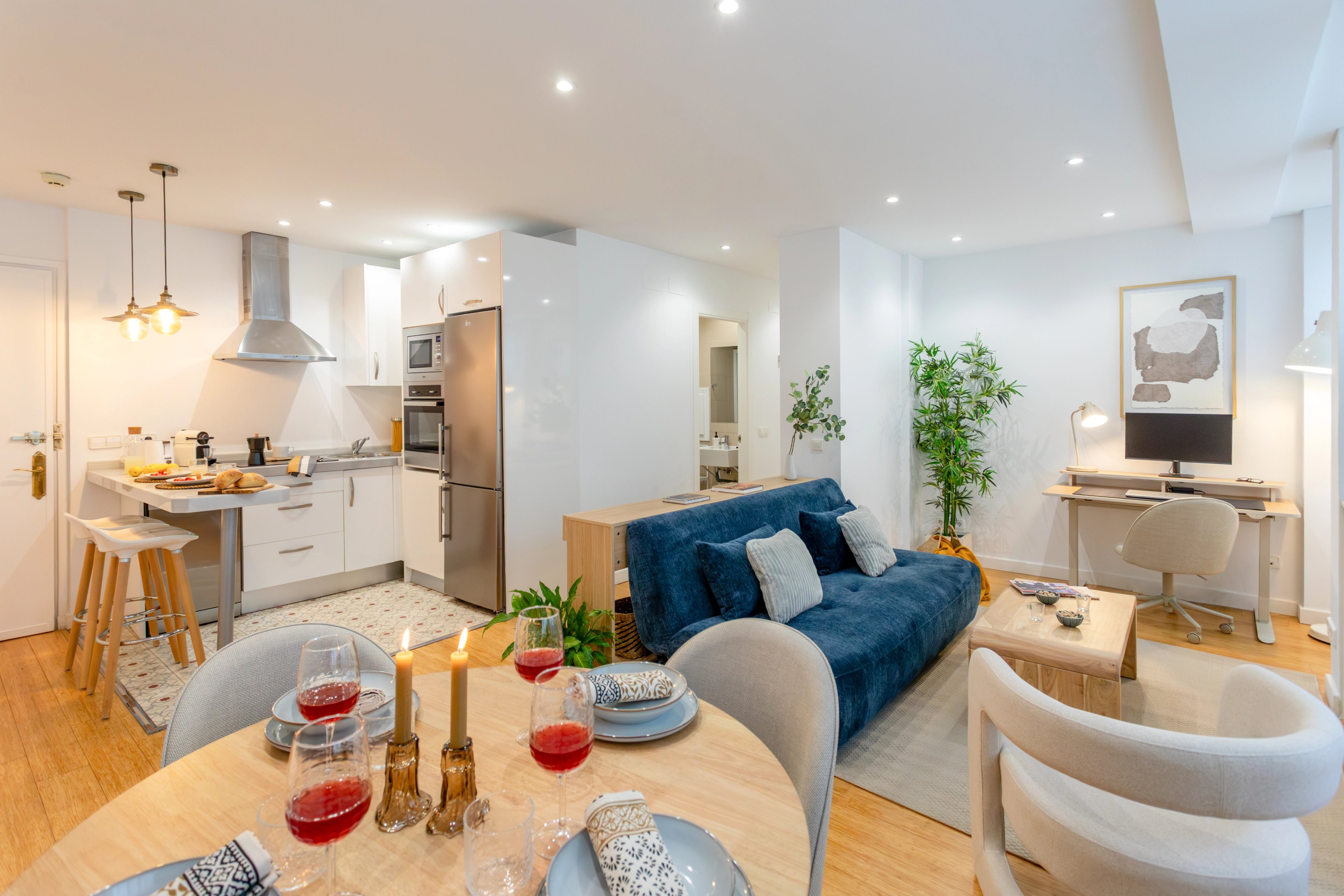 NESTIC - LIRIA - Apartamento amueblado con servicios - Salón