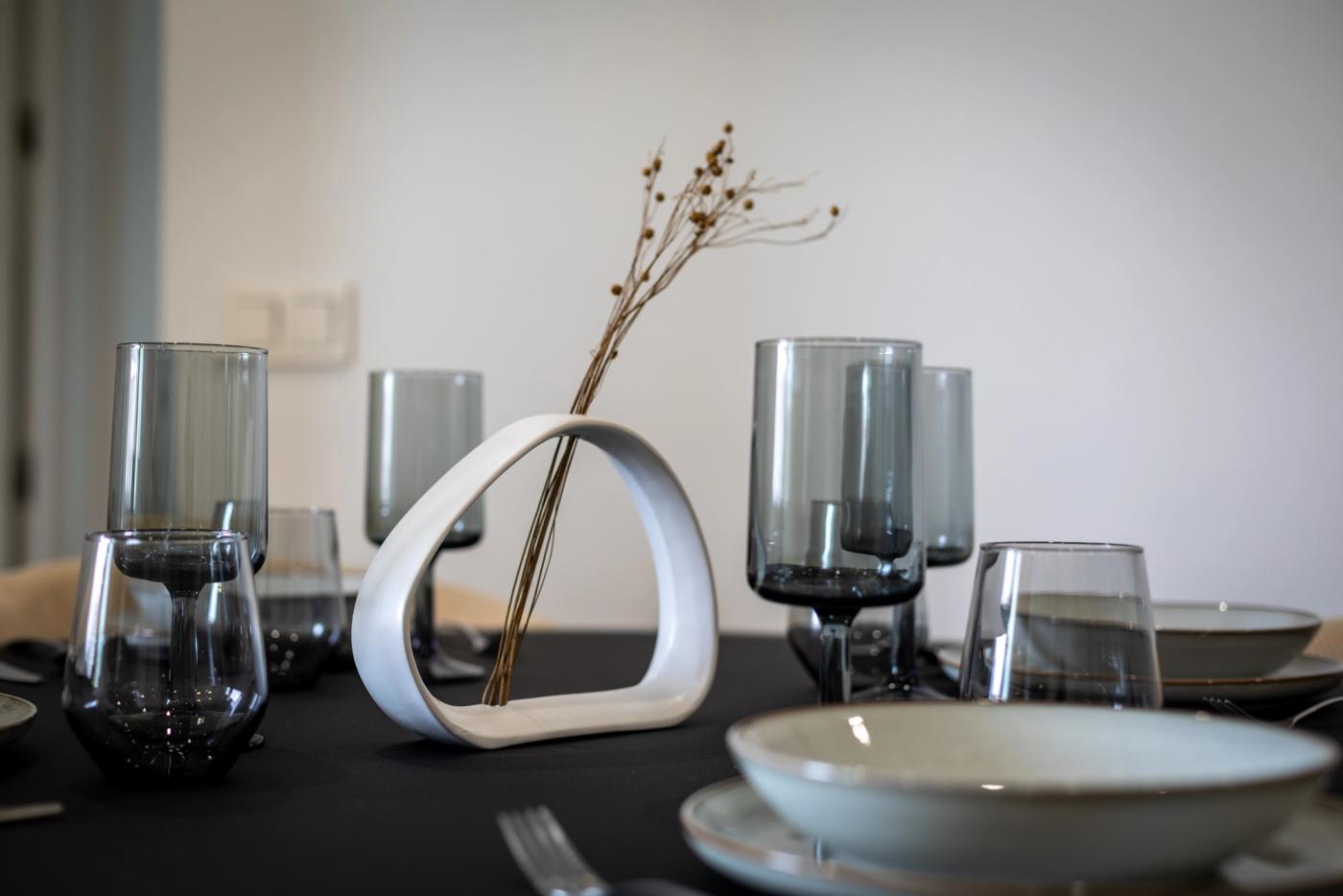 NESTIC - LAGUNARIA - Dining room furnished stylish