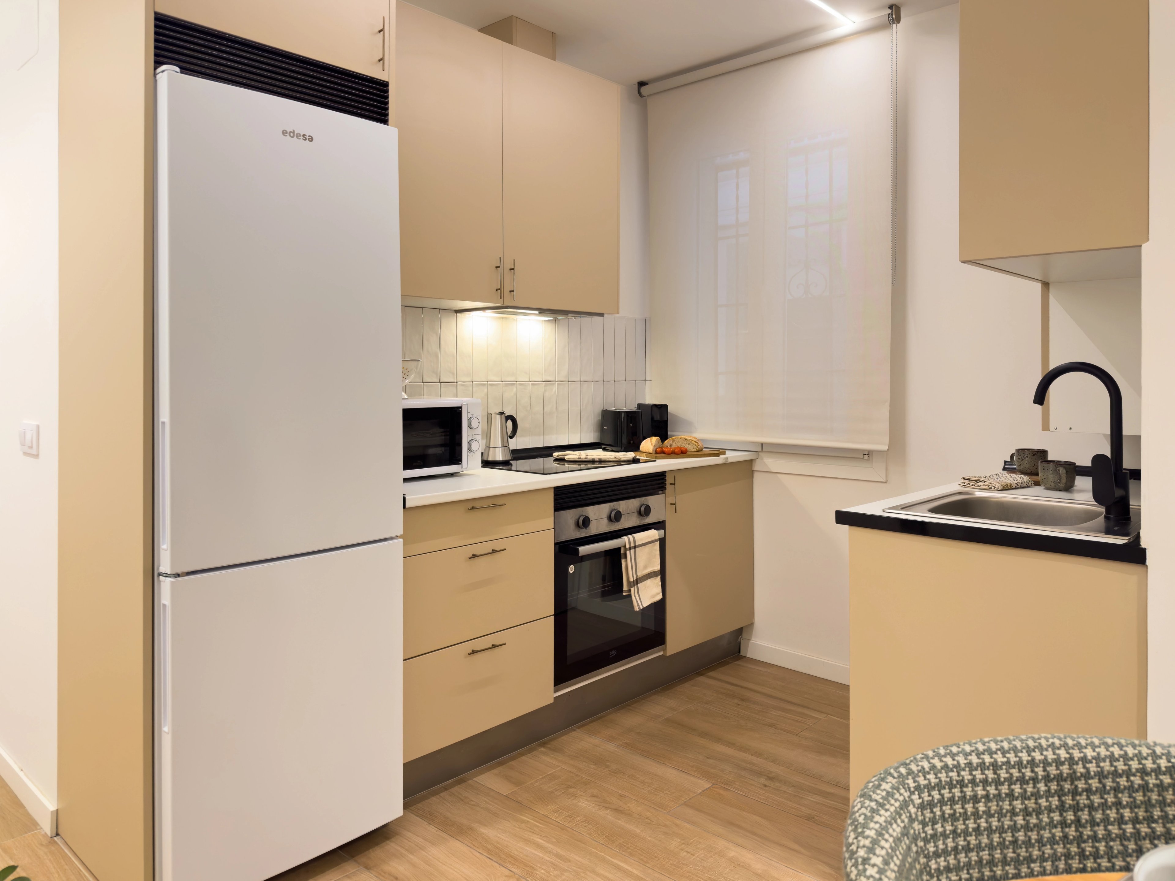 NESTIC - BELLIDO - Cocina apartamento amueblado con servicios