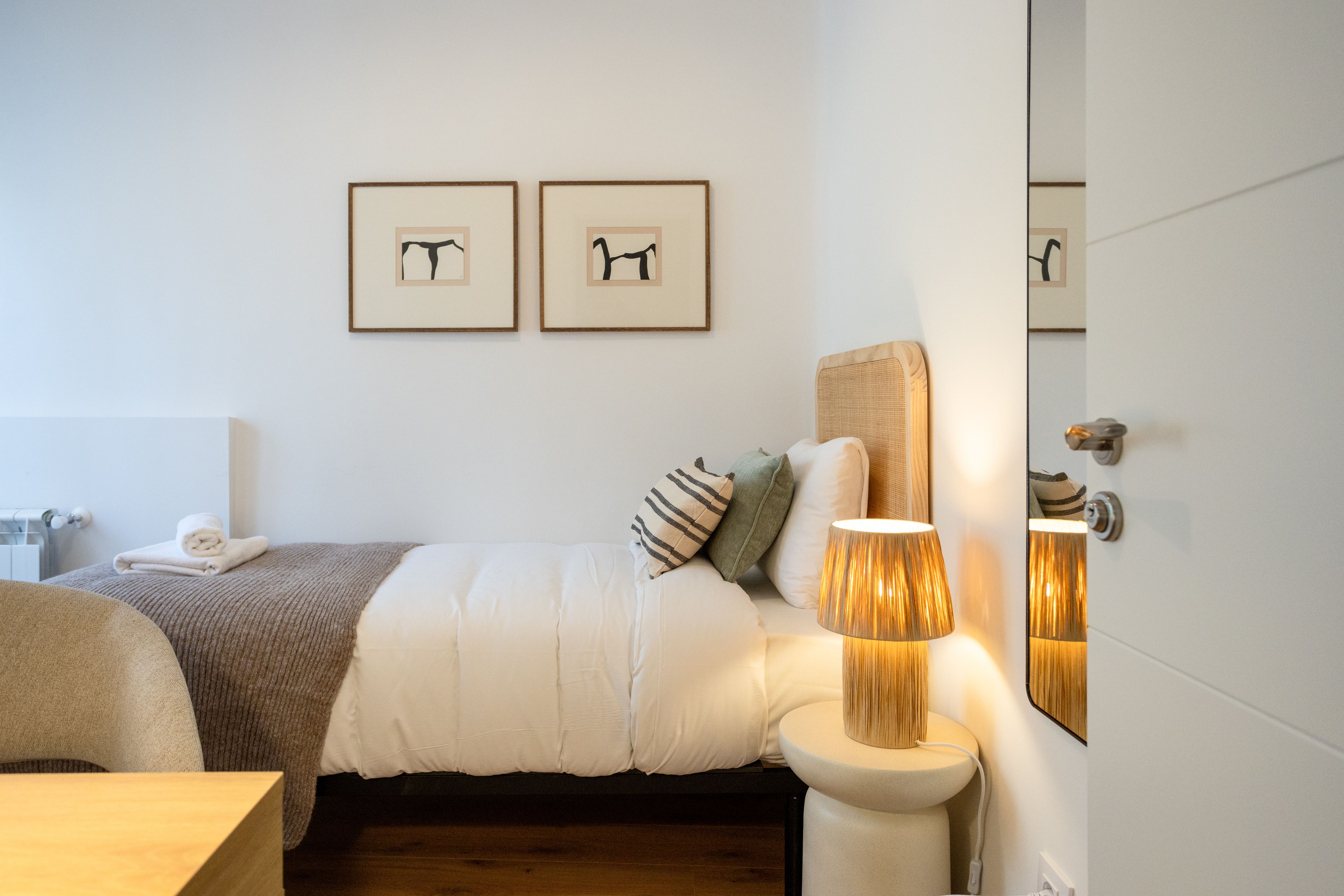 NESTIC - BRACARA - Dormitorio apartamento amueblado con servicios