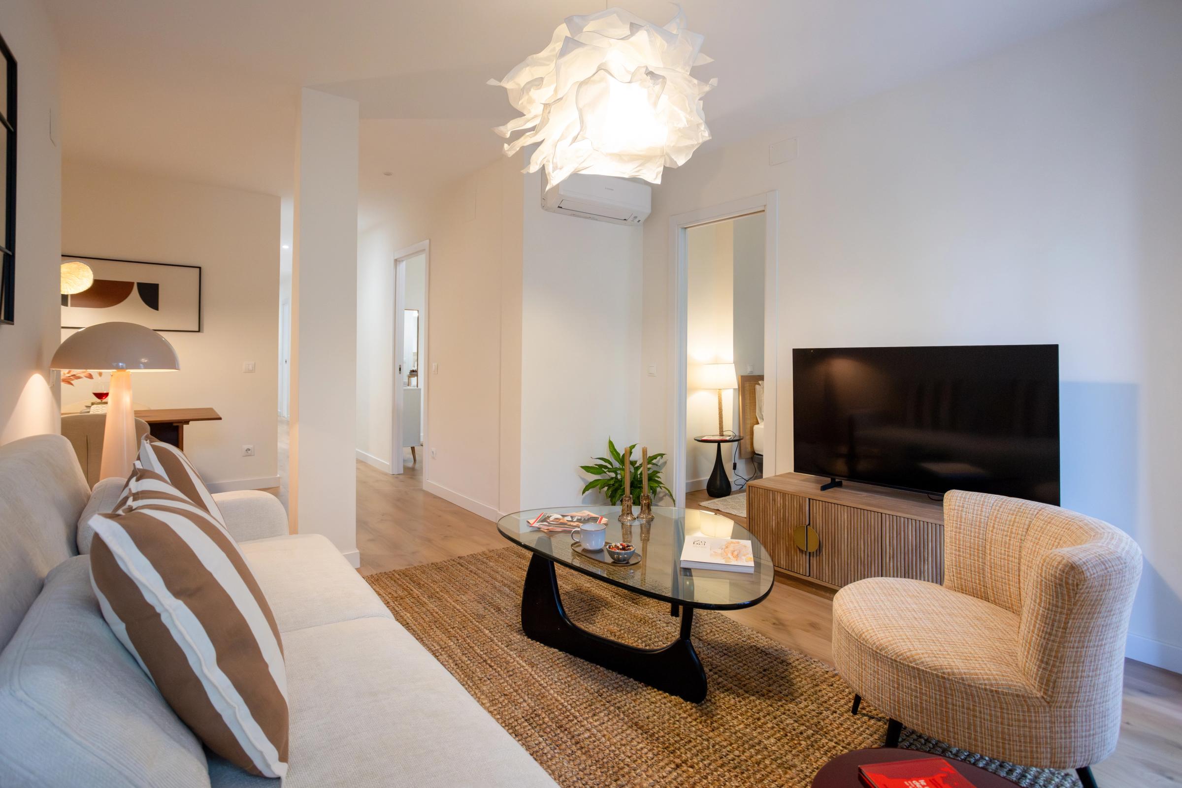 NESTIC - MURGA - Salón Apartamento amueblado con servicios