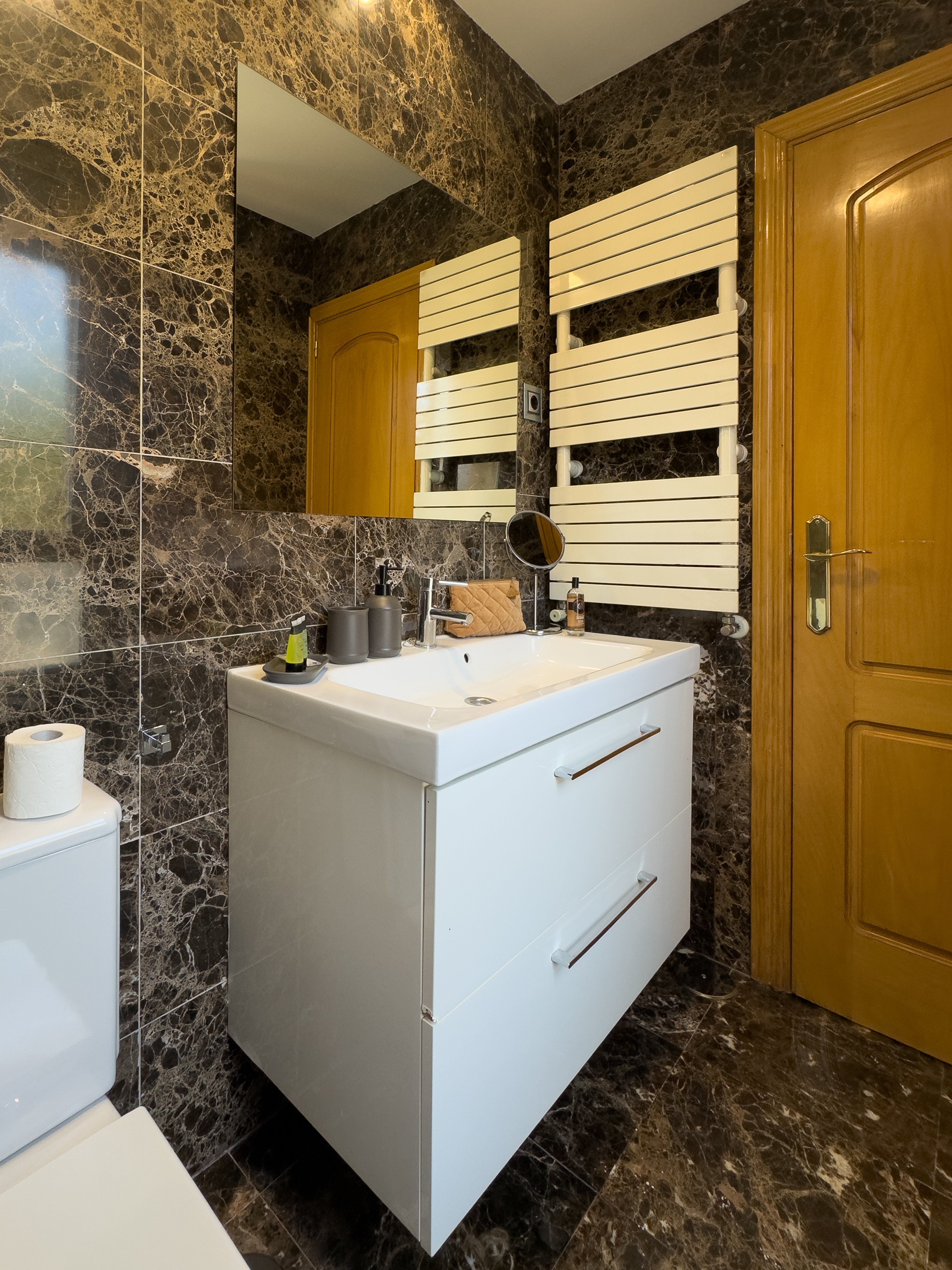 NESTIC - URUMEA - Baño 1 Apartamento amueblado con servicios