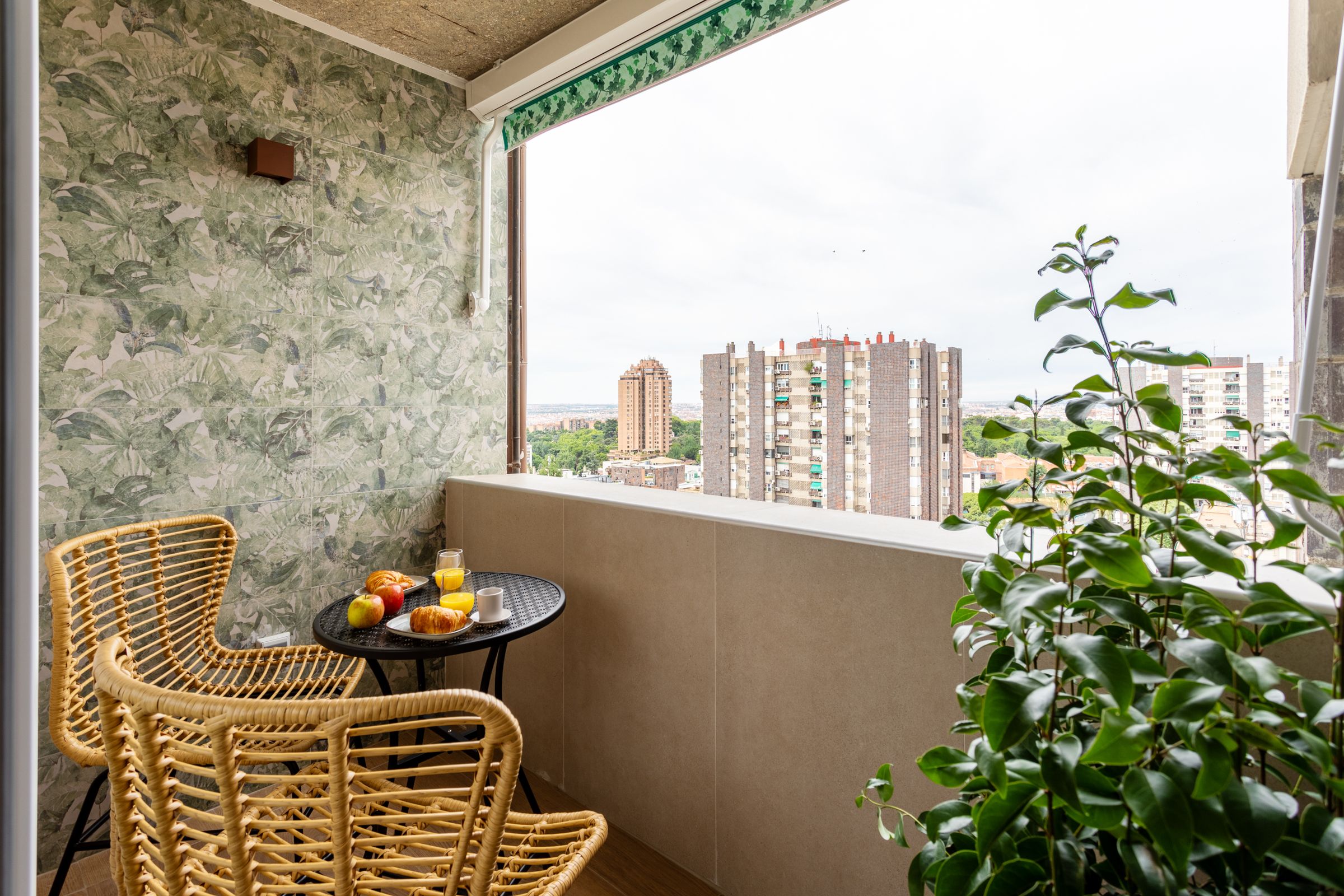 NESTIC - LAGUNAIRA - Terrace with views of the Madrid mountains