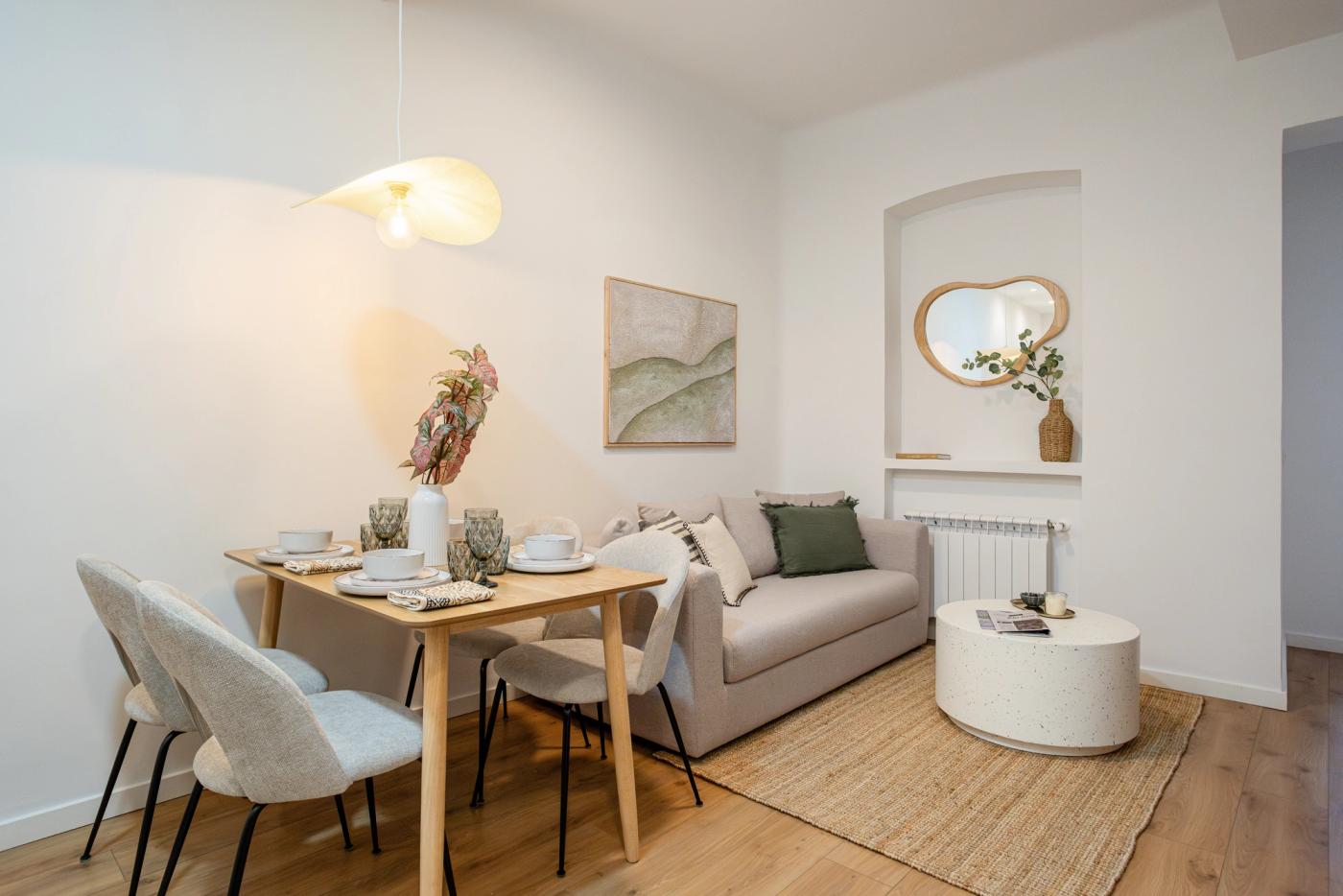 NESTIC - BRACARA - Living room furnished apartment with services