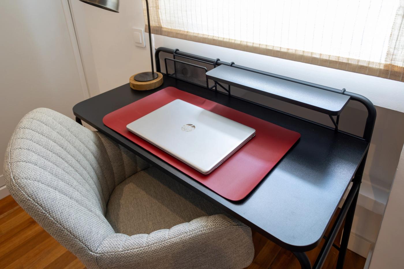 NESTIC - ALIAGA - Office area fully furnished apartment