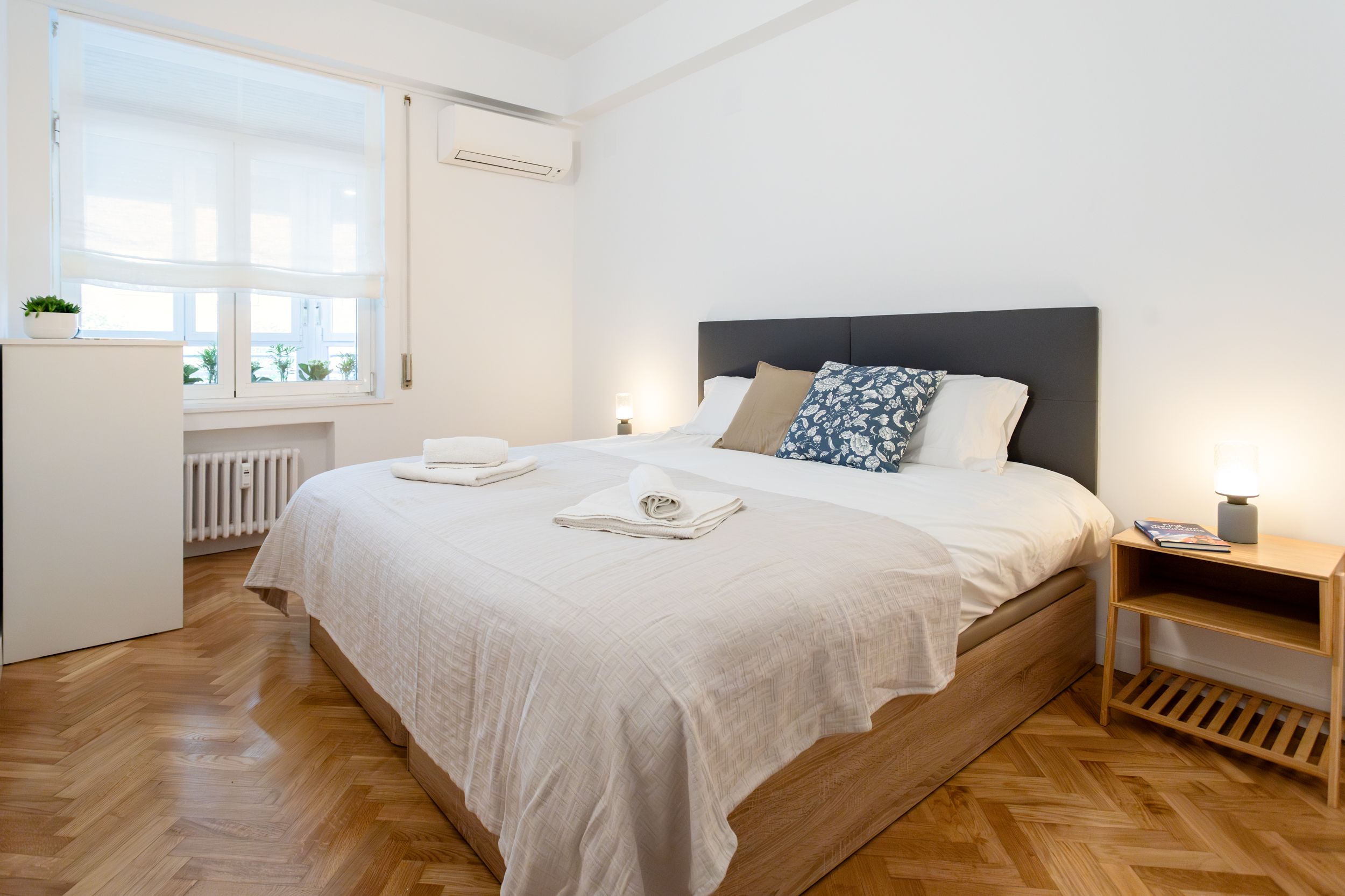 NESTIC - CLARAVAL - Dormitorio apartamento amueblado con servicios