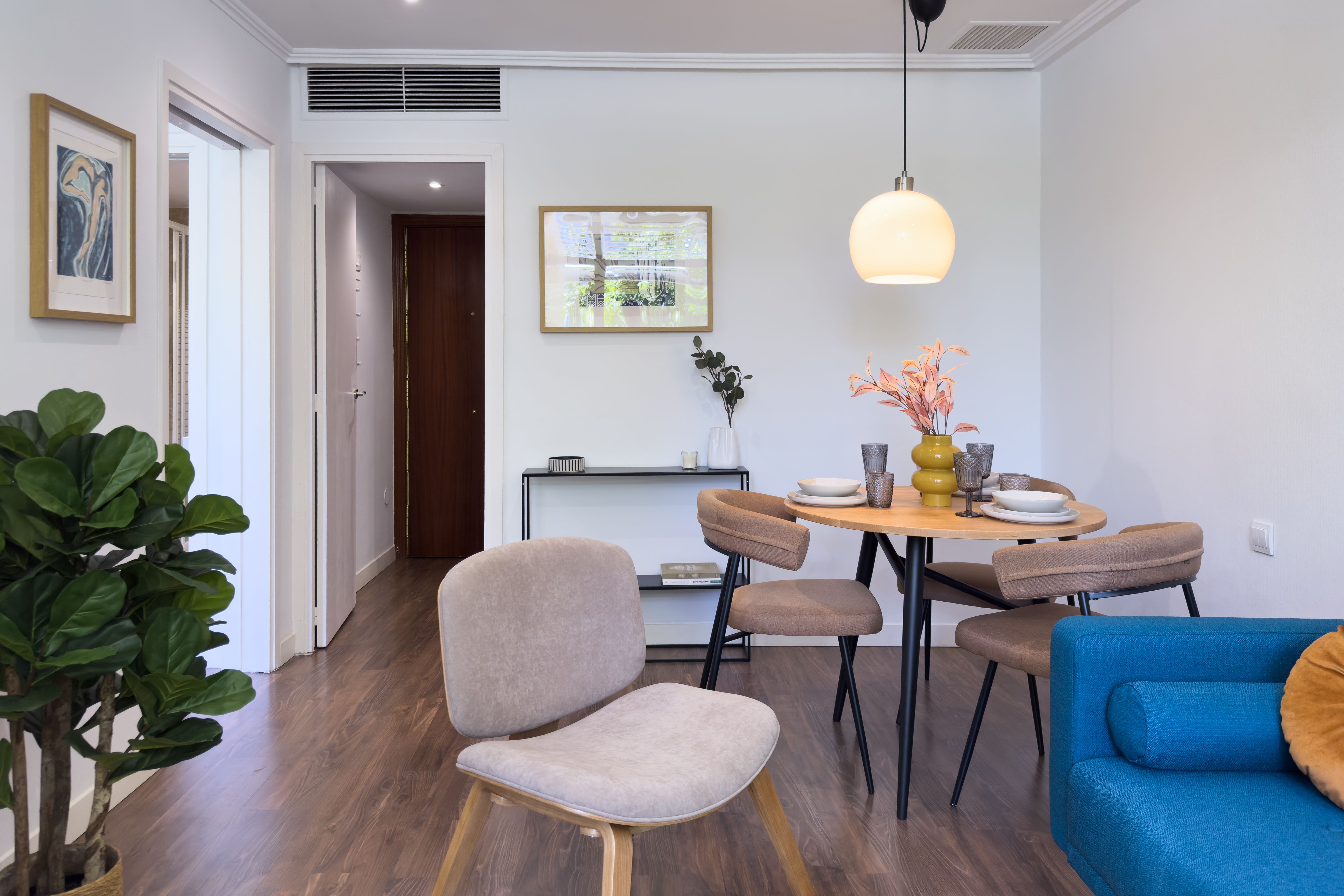 NESTIC - DARIEN - Salón apartamento amueblado
