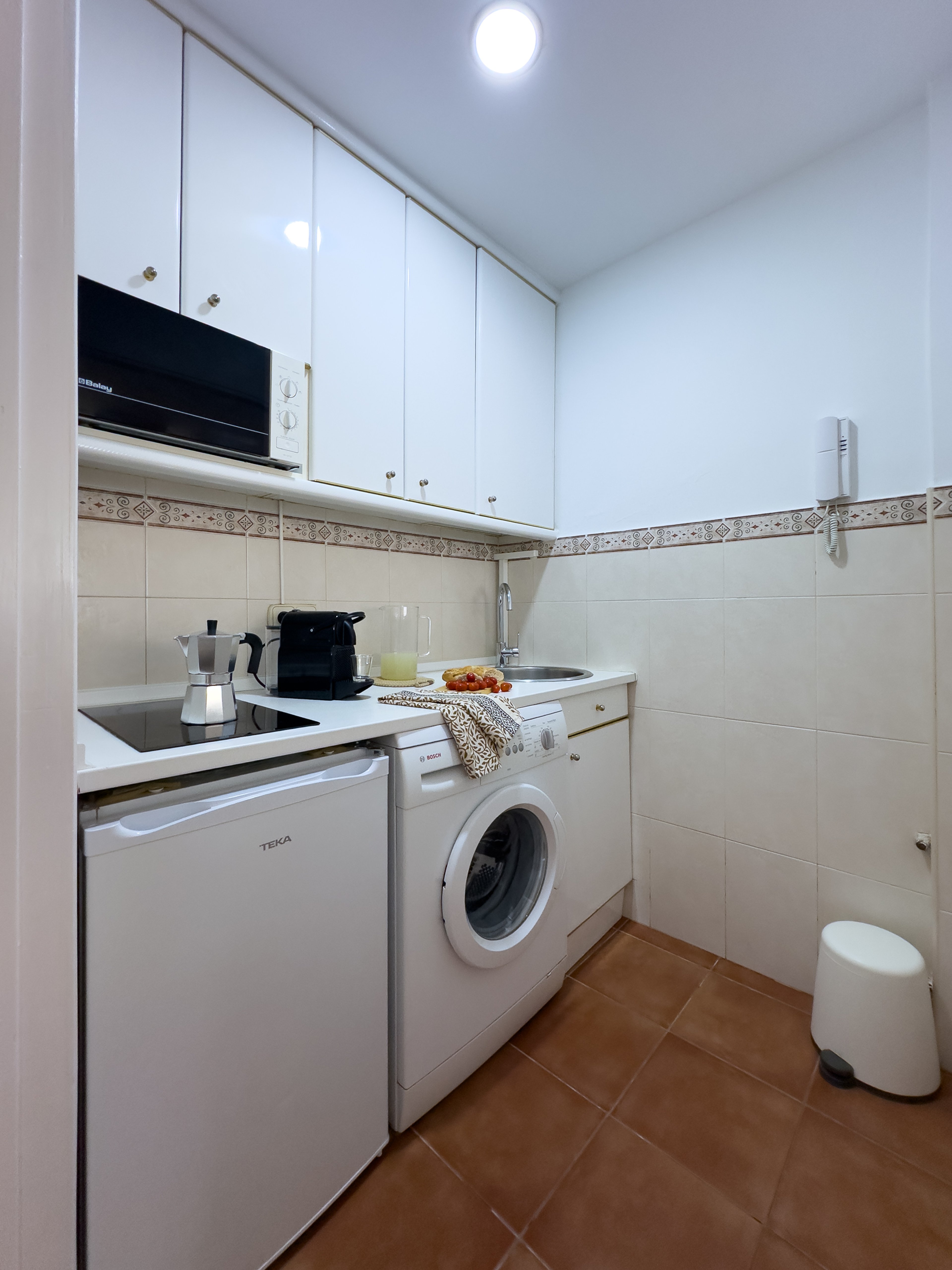 NESTIC - MAMERTO - Kitchen Furnished apartment with services