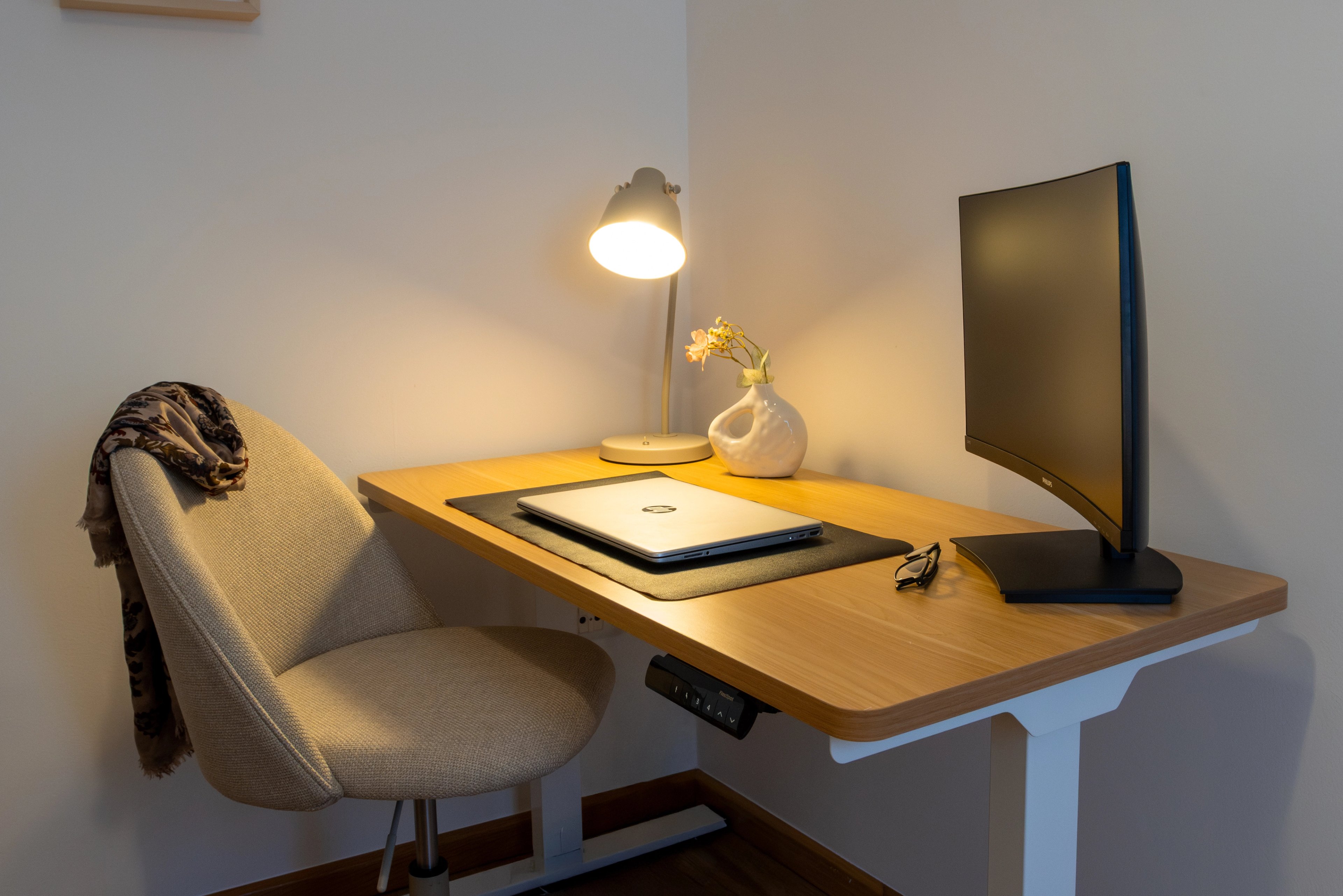 NESTIC - MERLO - Despacho Apartamento amueblado con servicios