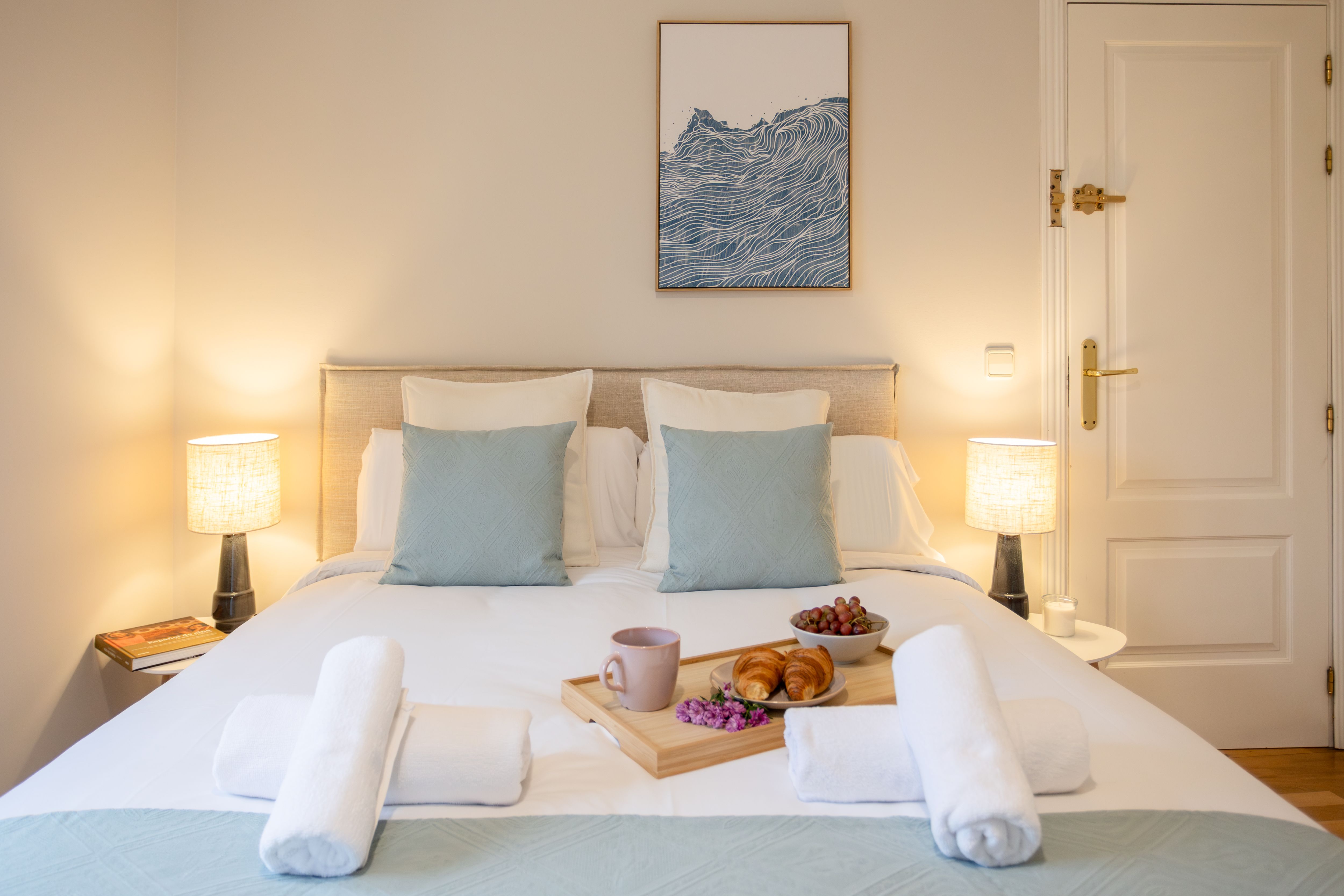 NESTIC - LANUZA - Dormitorio apartamento amueblado con servicios