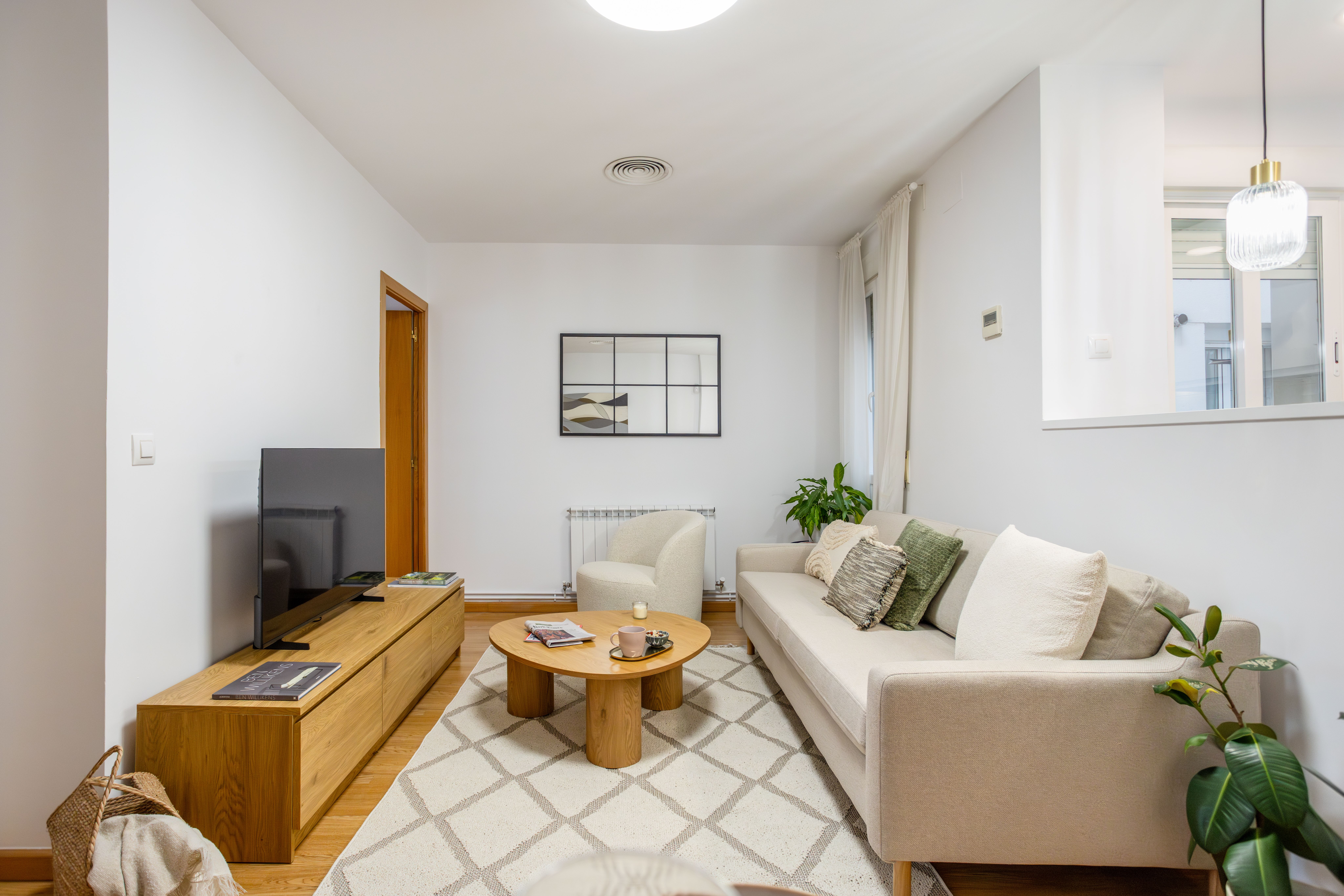 NESTIC - MERLO - Salón Apartamento amueblado con servicios