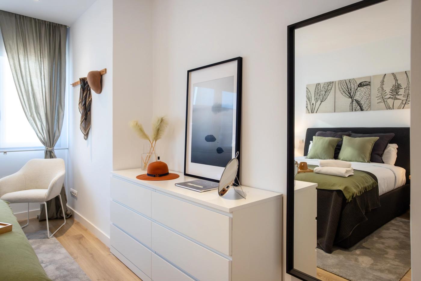 NESTIC - AURIA - Bedroom furnished apartment with services