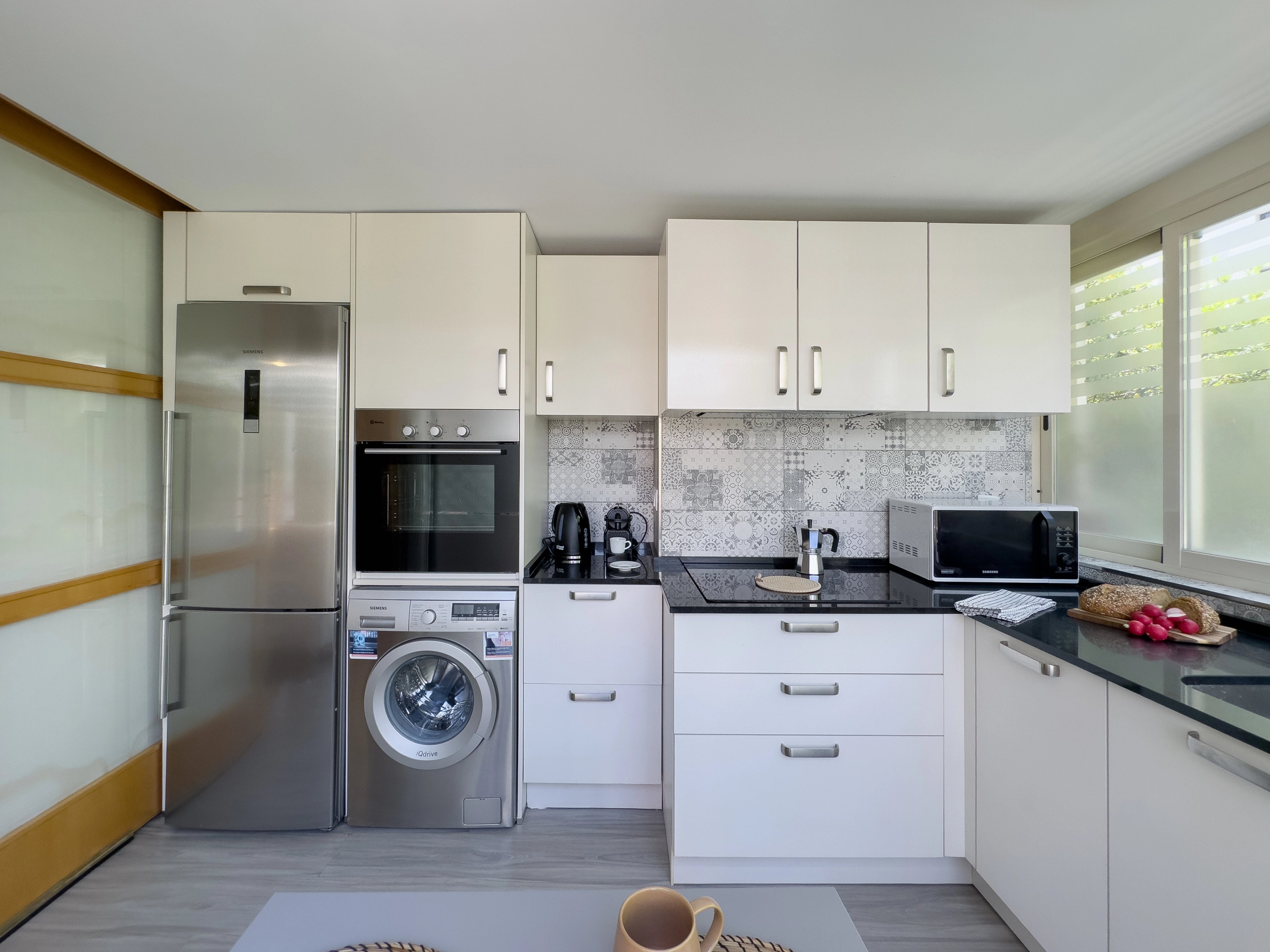 NESTIC - URUMEA - Cocina Apartamento amueblado con servicios