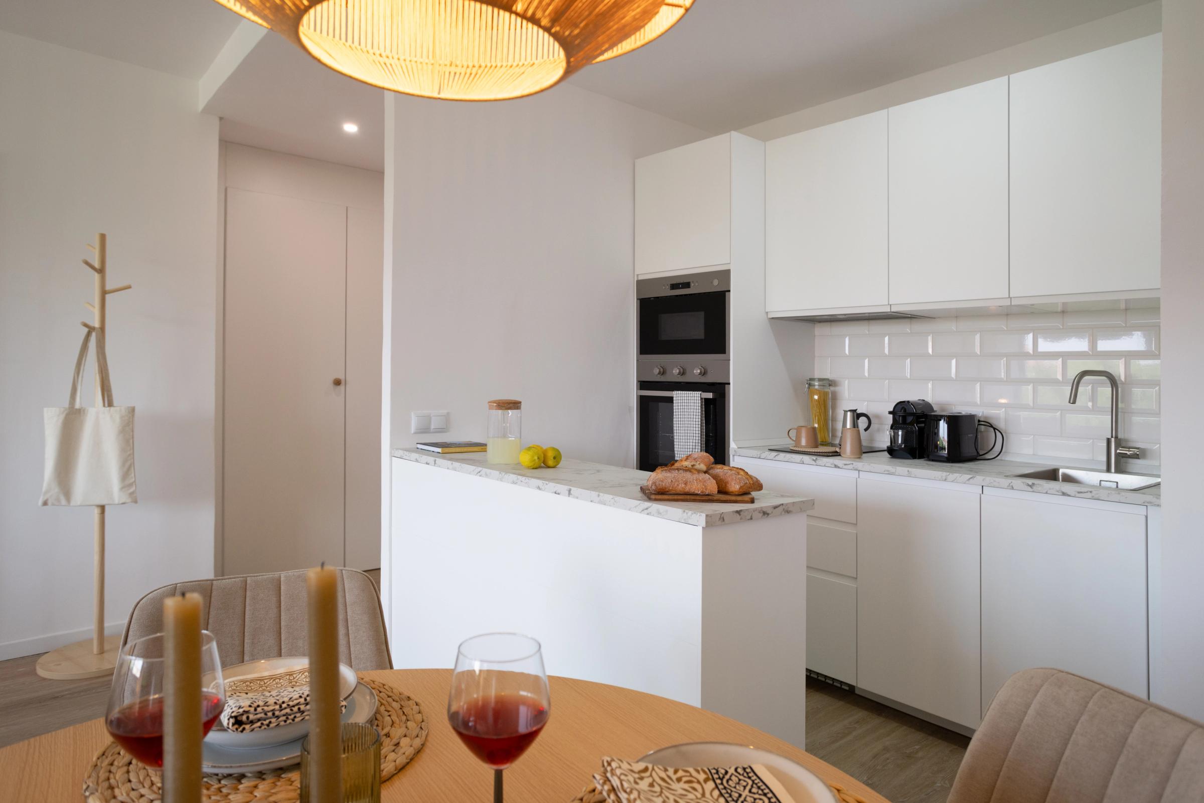 NESTIC - HERVÍAS - Cocina Apartamento amueblado con servicios