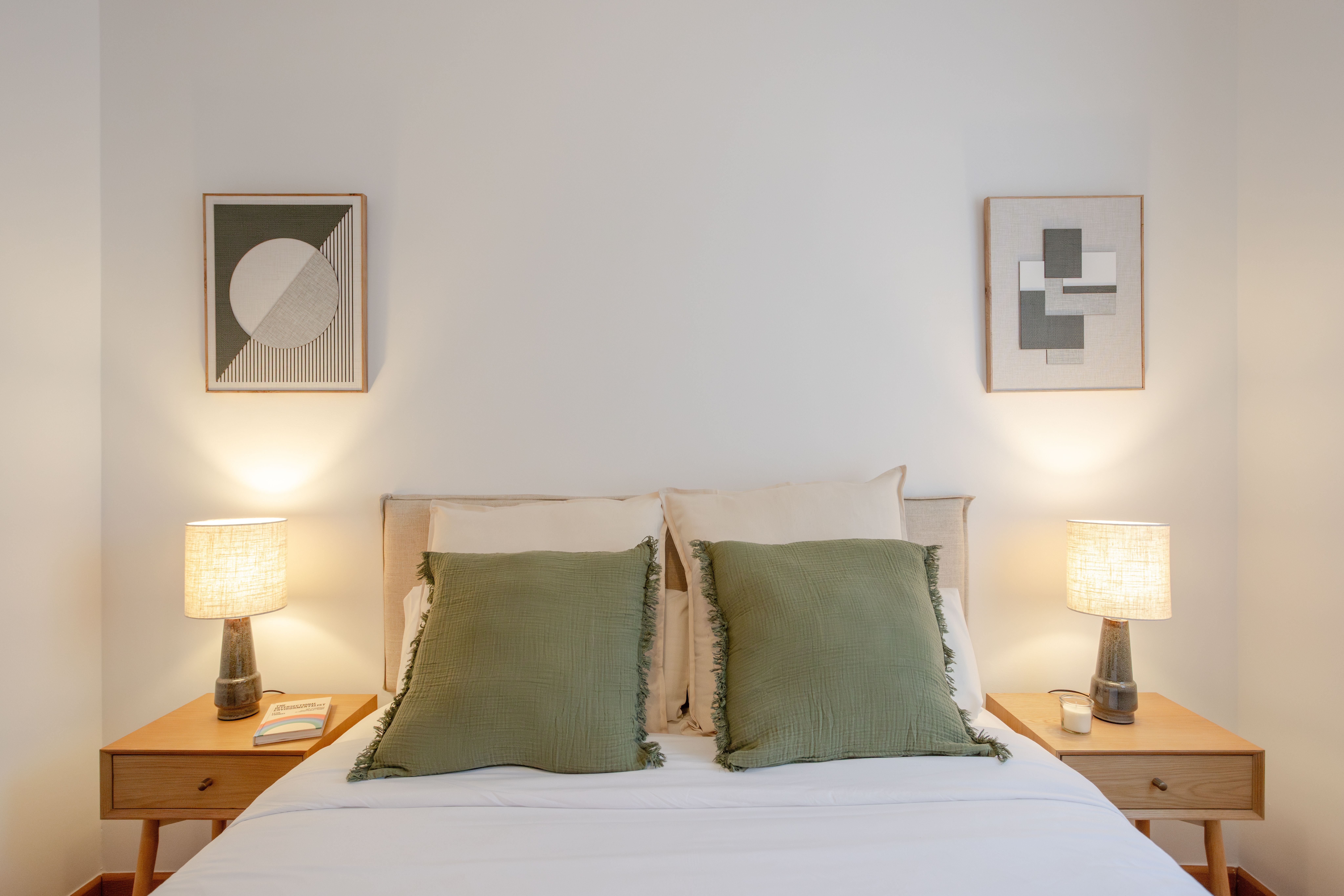 NESTIC - MERLO - Dormitorio Apartamento amueblado con servicios