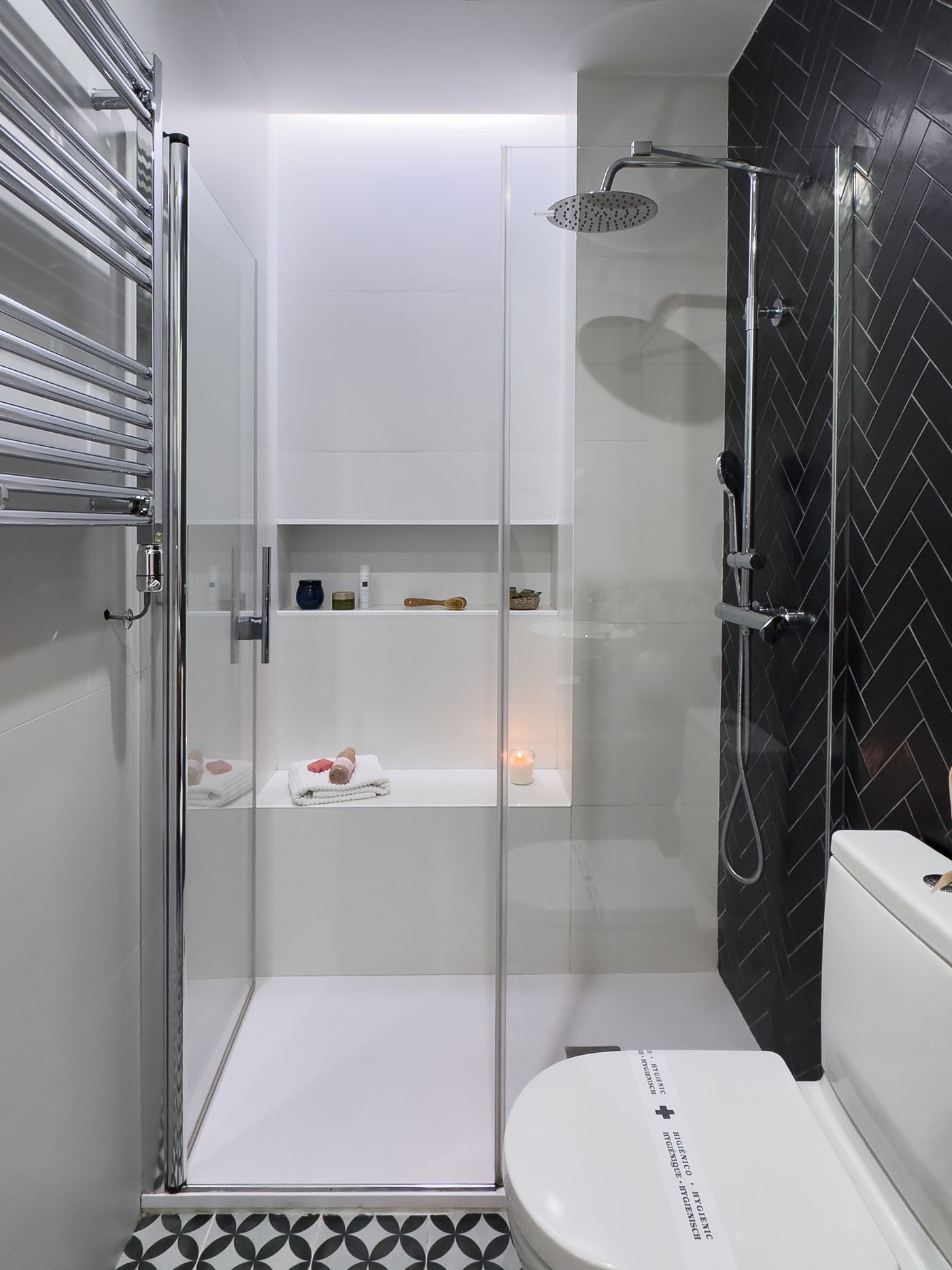 NESTIC - MENESES - Bathroom Furnished apartment with services