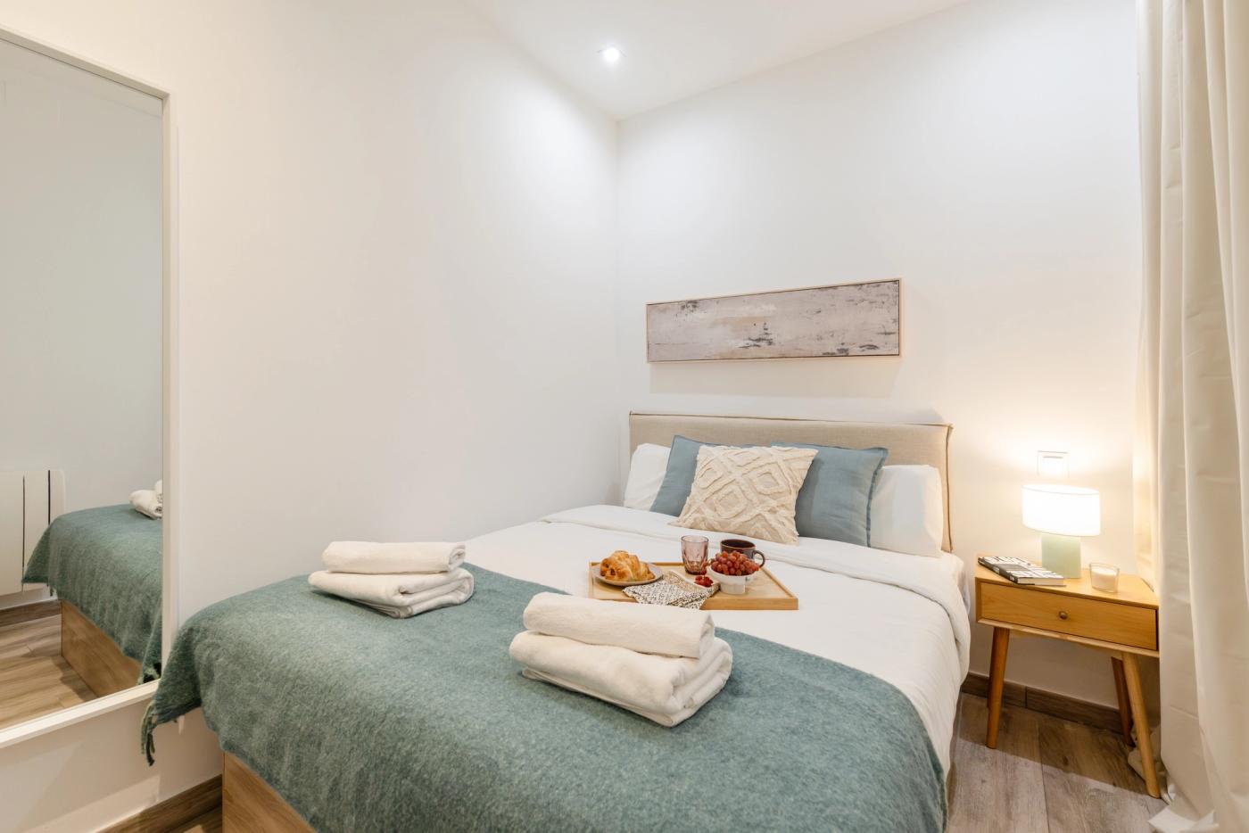 NESTIC - PONTONES - Bed room furnished apartment with services