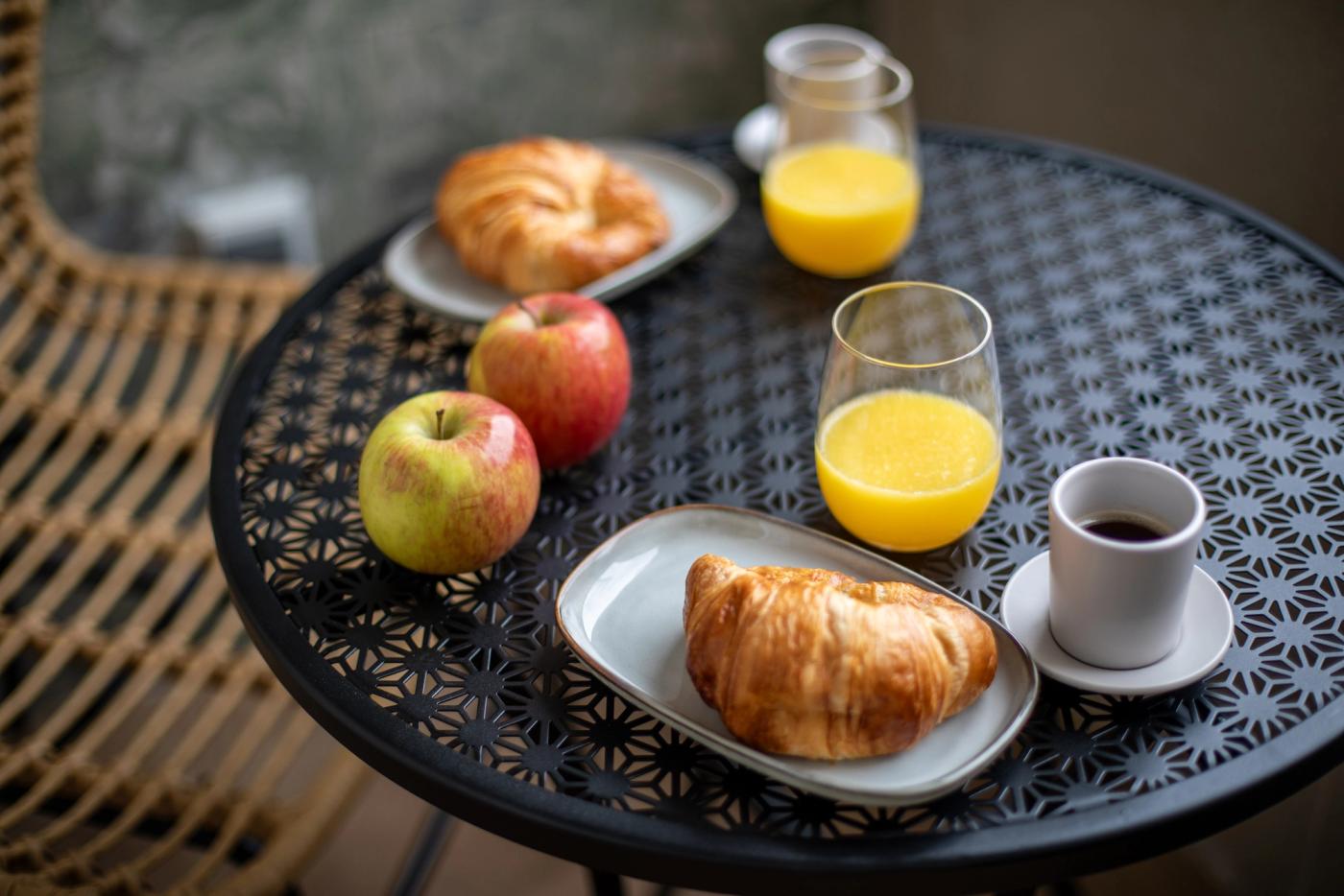 NESTIC - LAGUNARIA - Terrace with views of the Madrid mountains