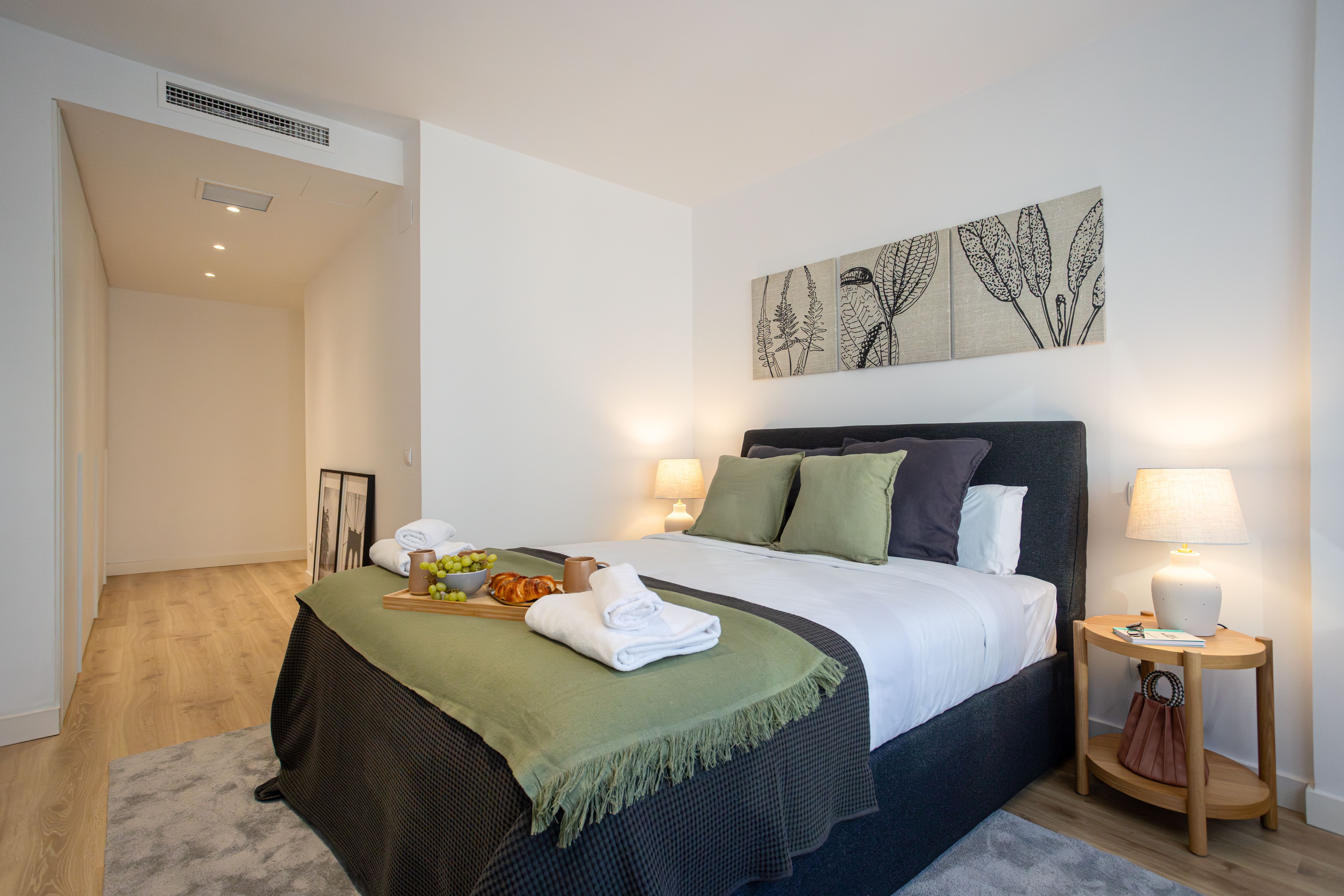 NESTIC - AURIA - Dormitorio principal apartamento amueblado con servicios