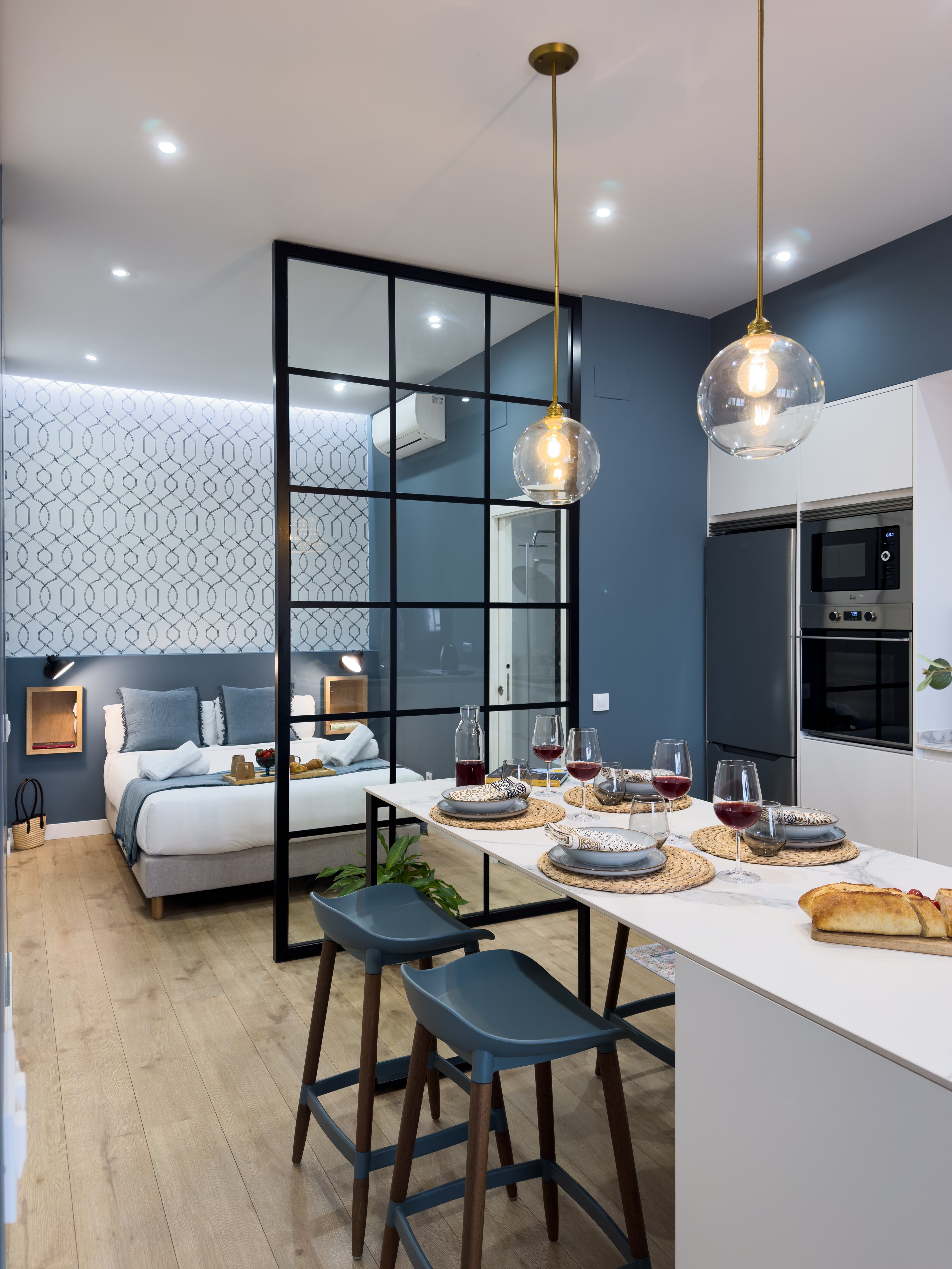 NESTIC - MENESES - Cocina Apartamento amueblado con servicios