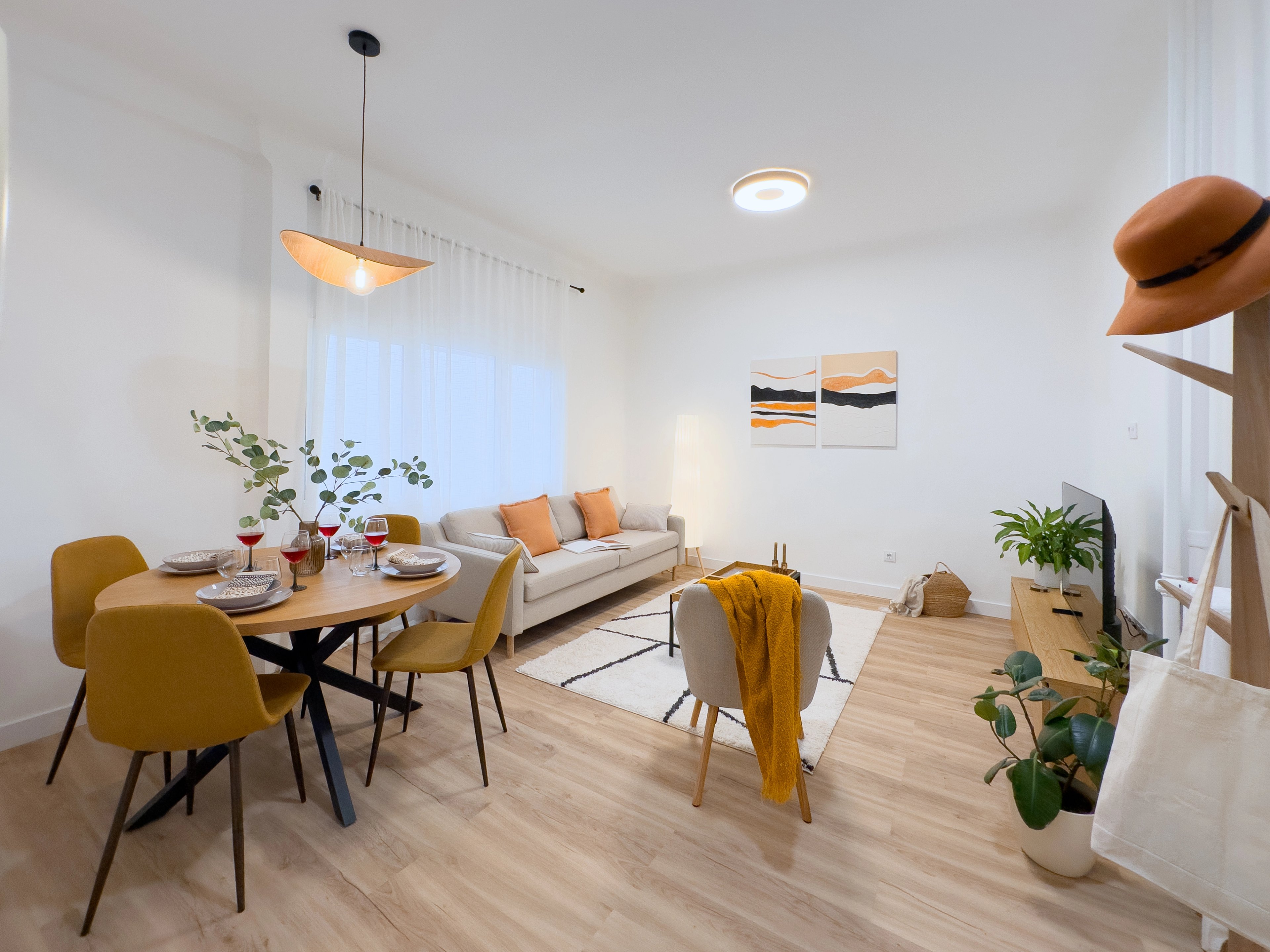 NESTIC - MERELLE - Salón Apartamento amueblado con servicios
