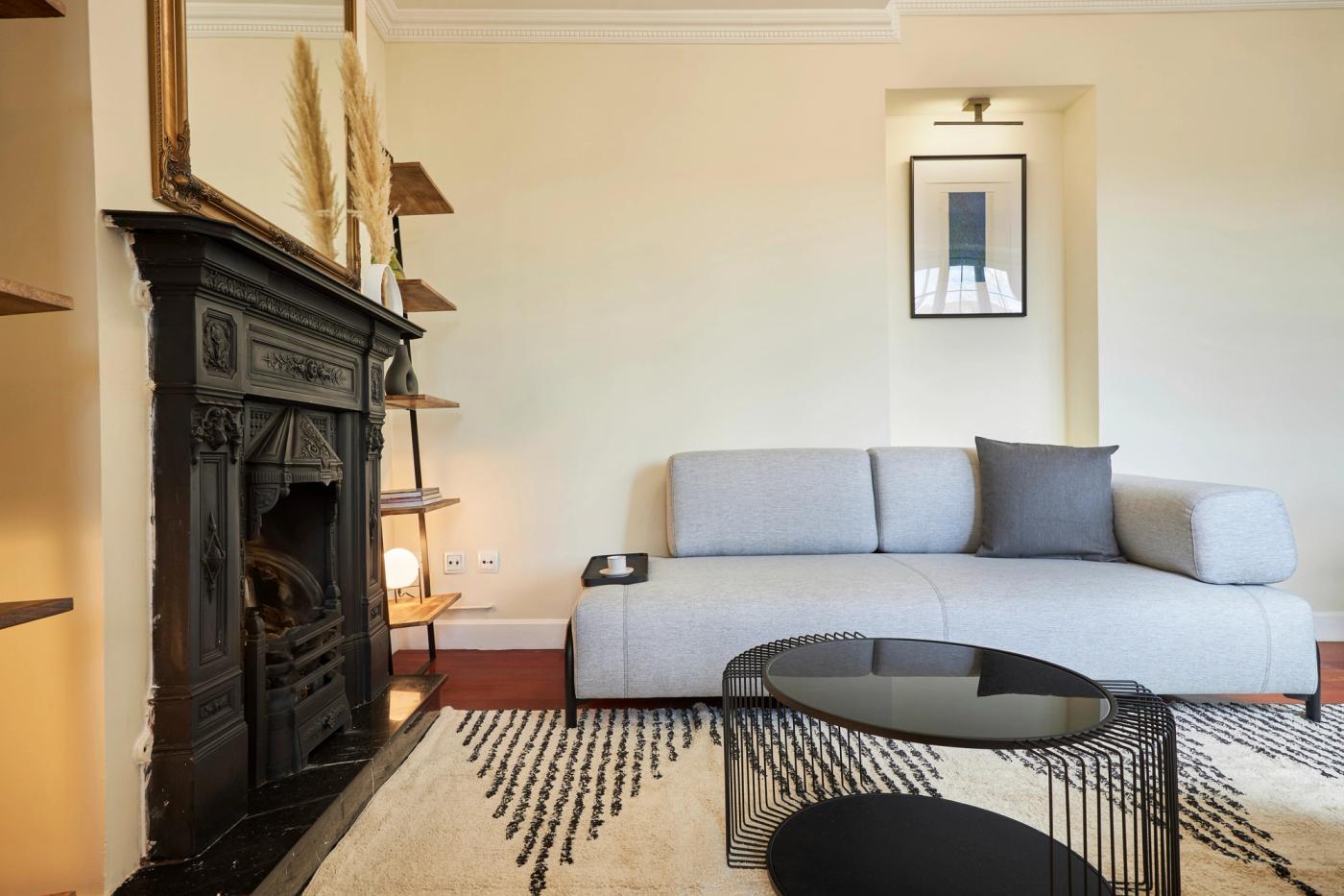 NESTIC - BRIGADIER - Living room in penthouse in Salamanca Madrid