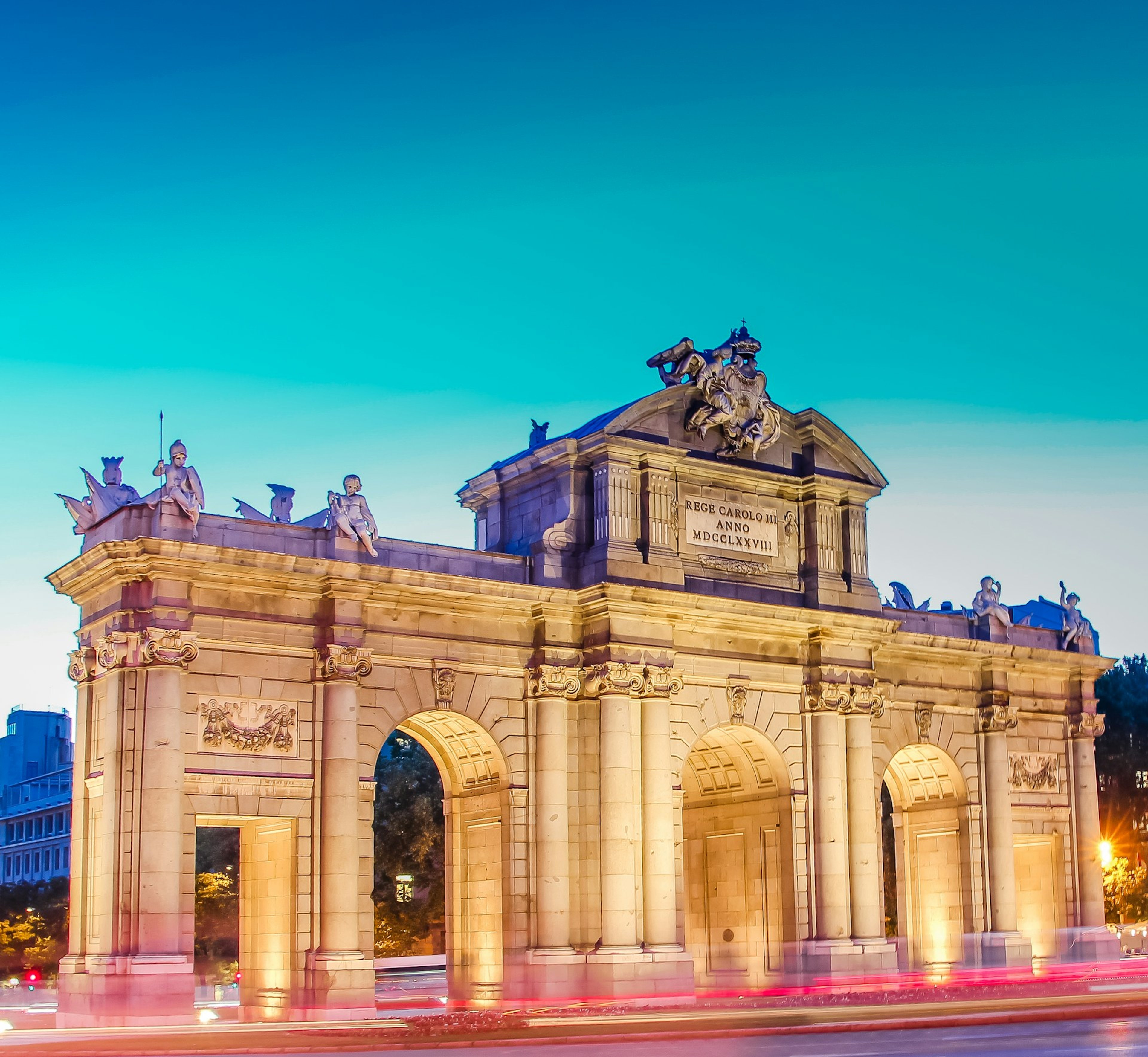 NESTIC STORIES - Puerta de Alcalá, Madrid