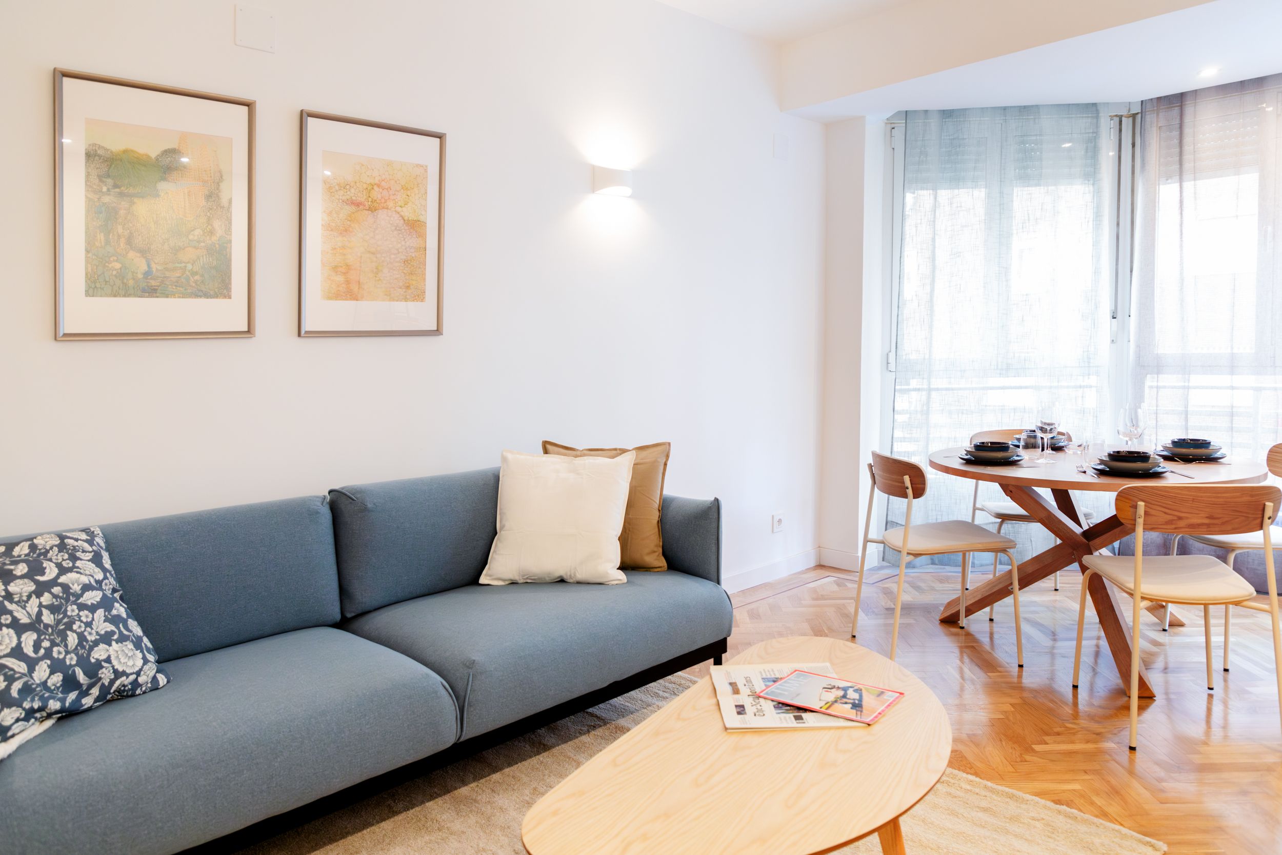 NESTIC - CLARAVAL - Salón amueblado apartamento con servicios