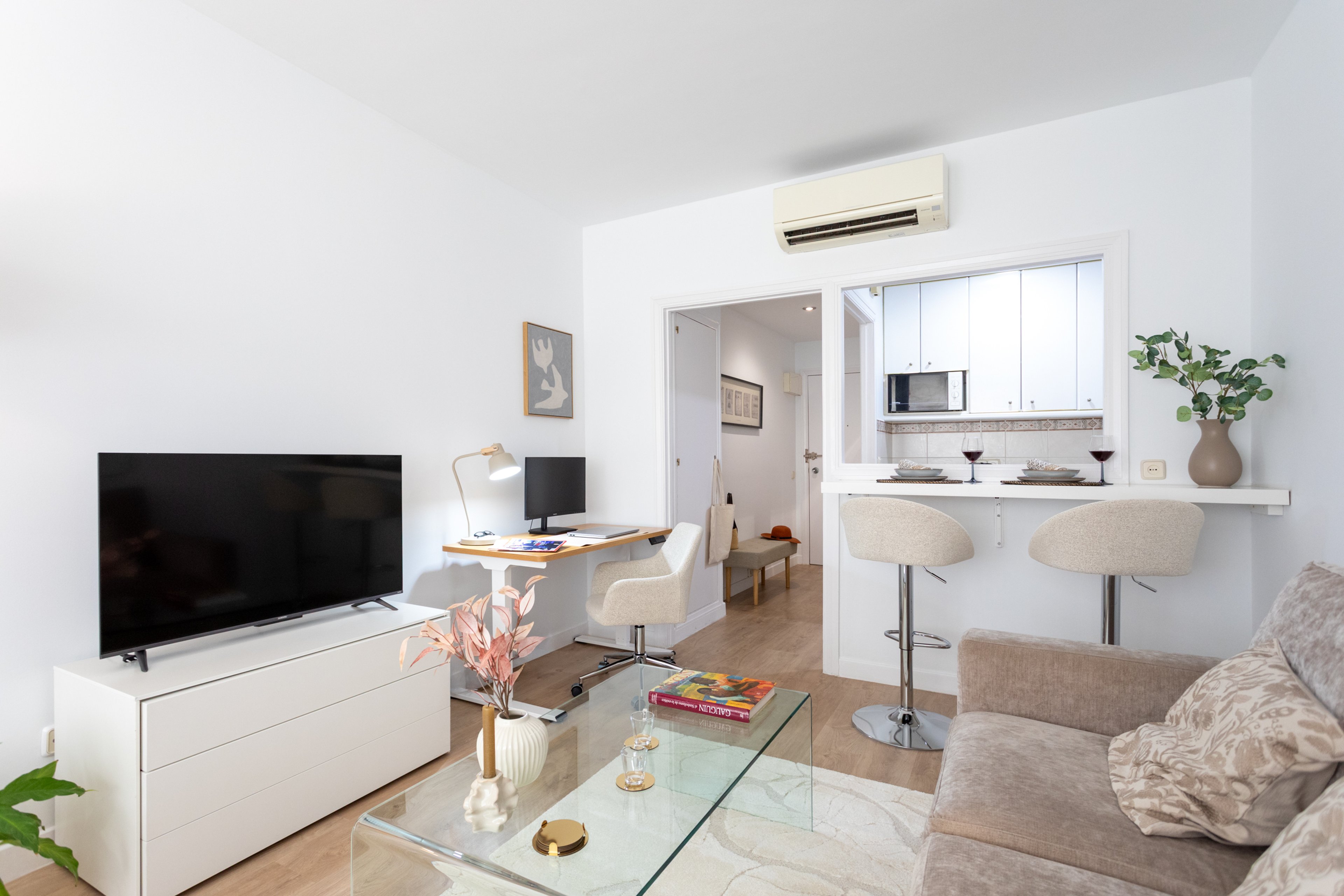 NESTIC - MAMERTO - Living room Furnished apartment with services