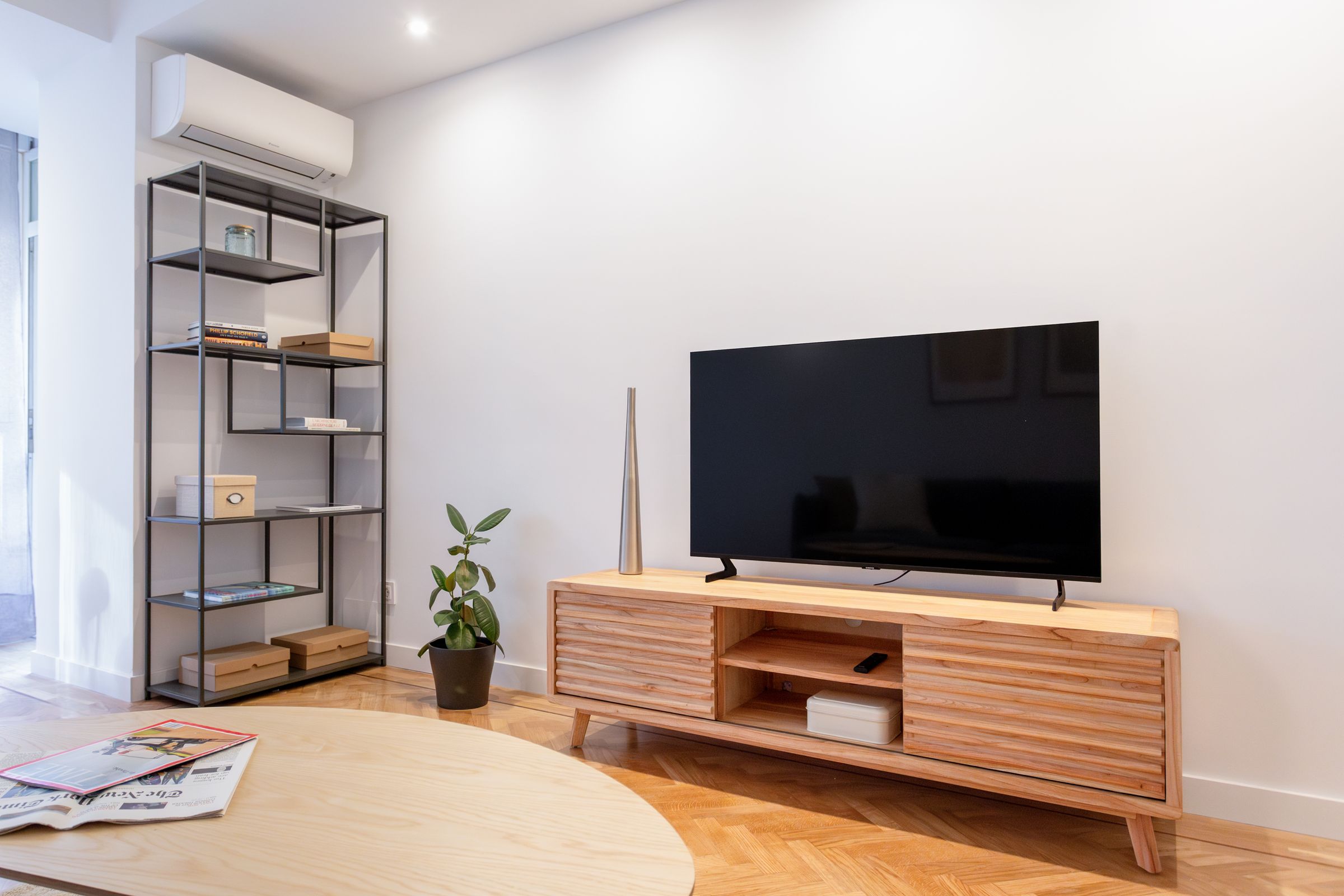 NESTIC - CLARAVAL - Living room serviced apartment