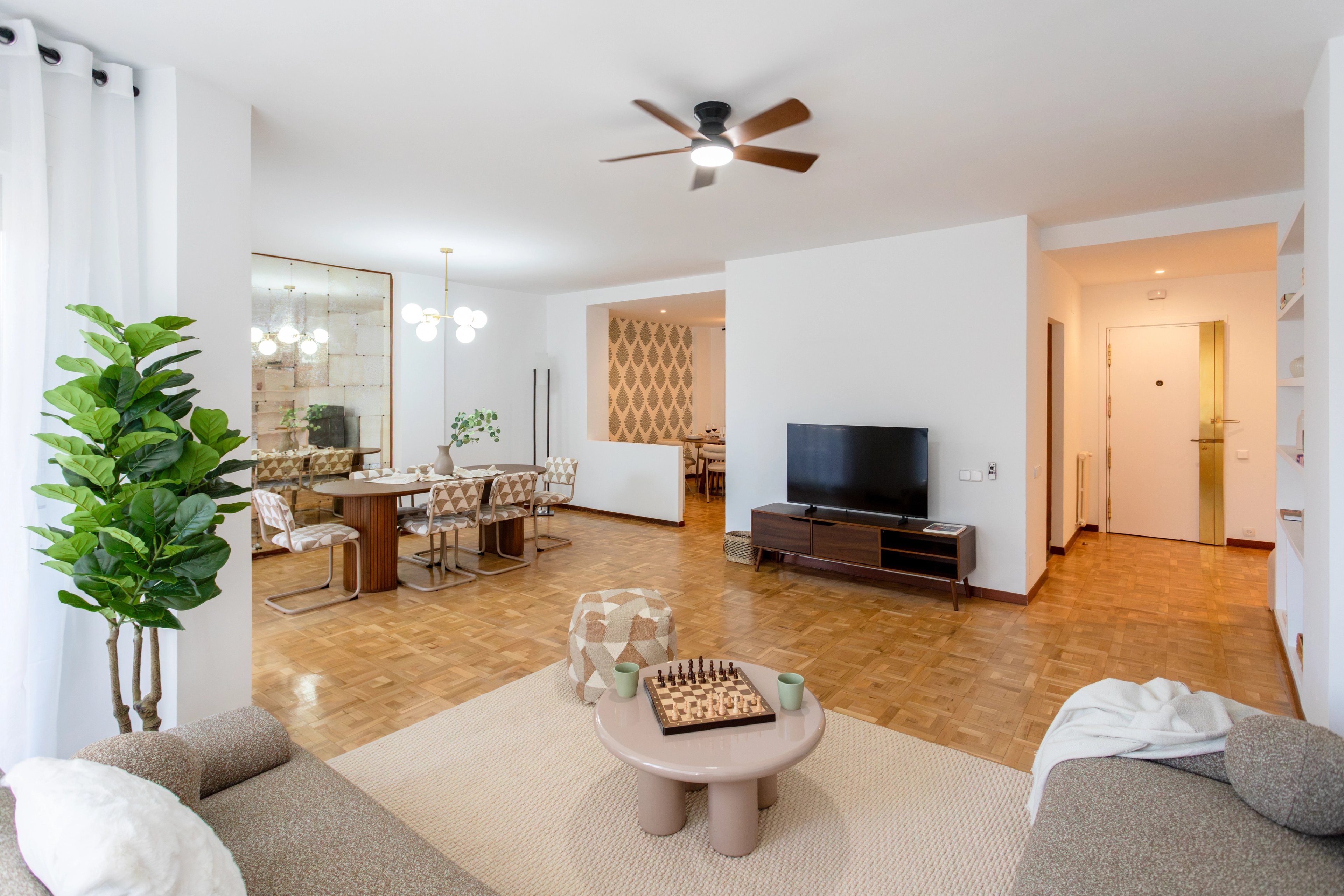 NESTIC - VILLAR - Living room Furnished apartment with services