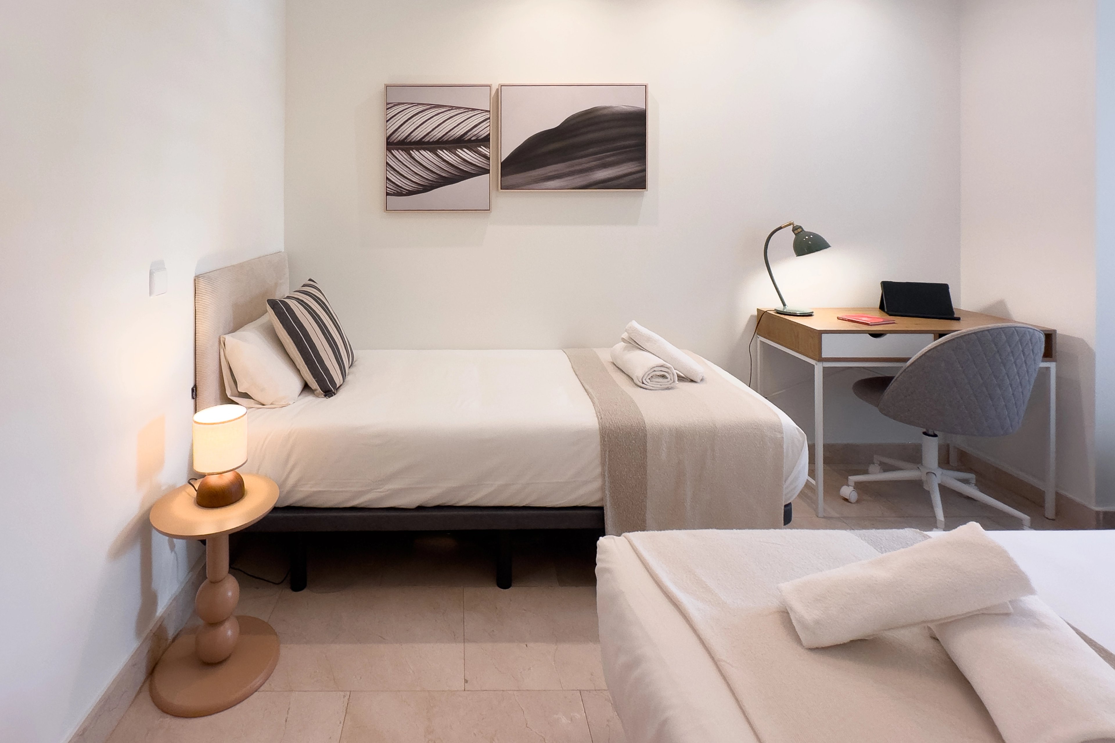NESTIC - URUMEA - Dormitorio 2 Apartamento amueblado con servicios