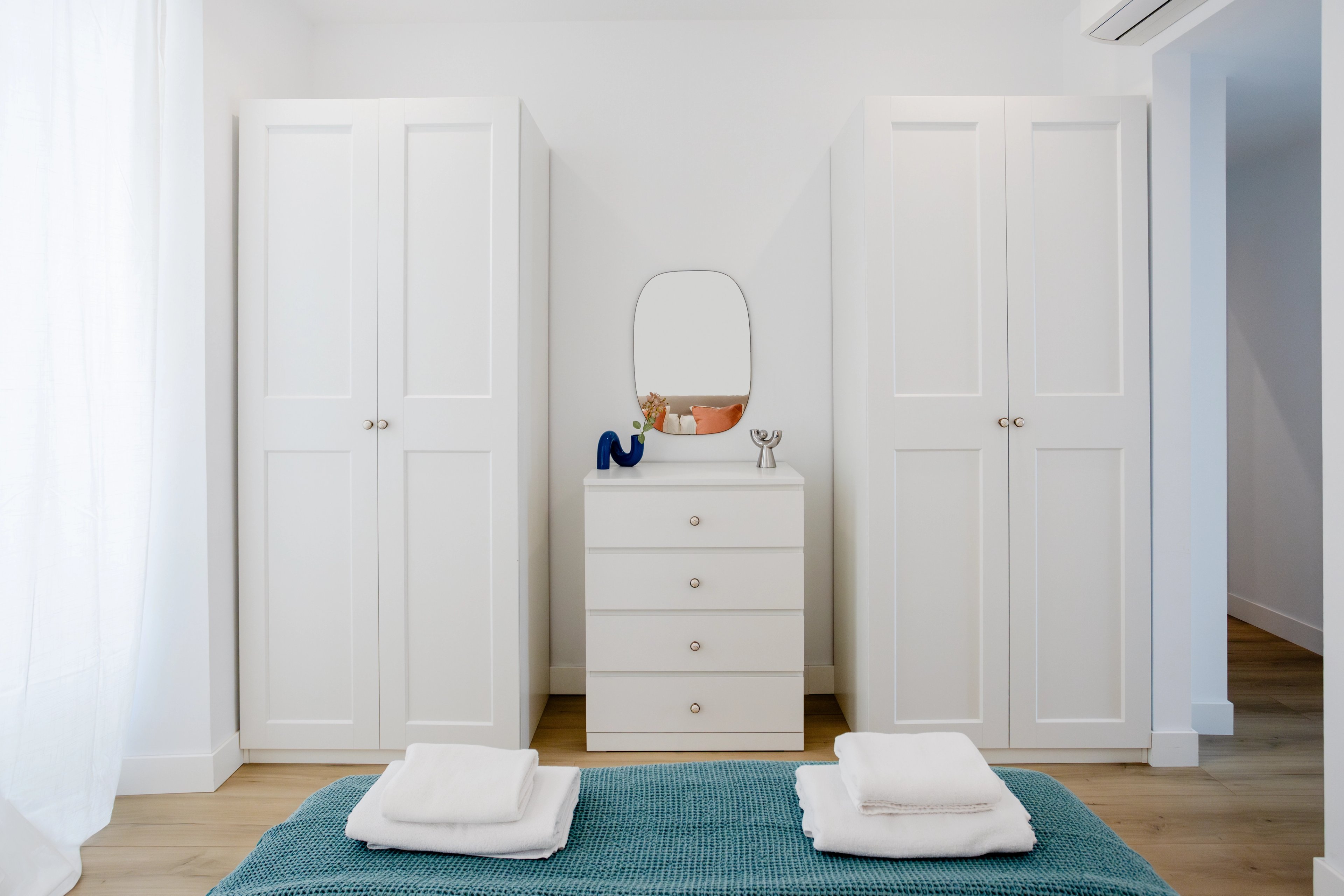 NESTIC - ACLA - Dormitorio apartamento amueblado