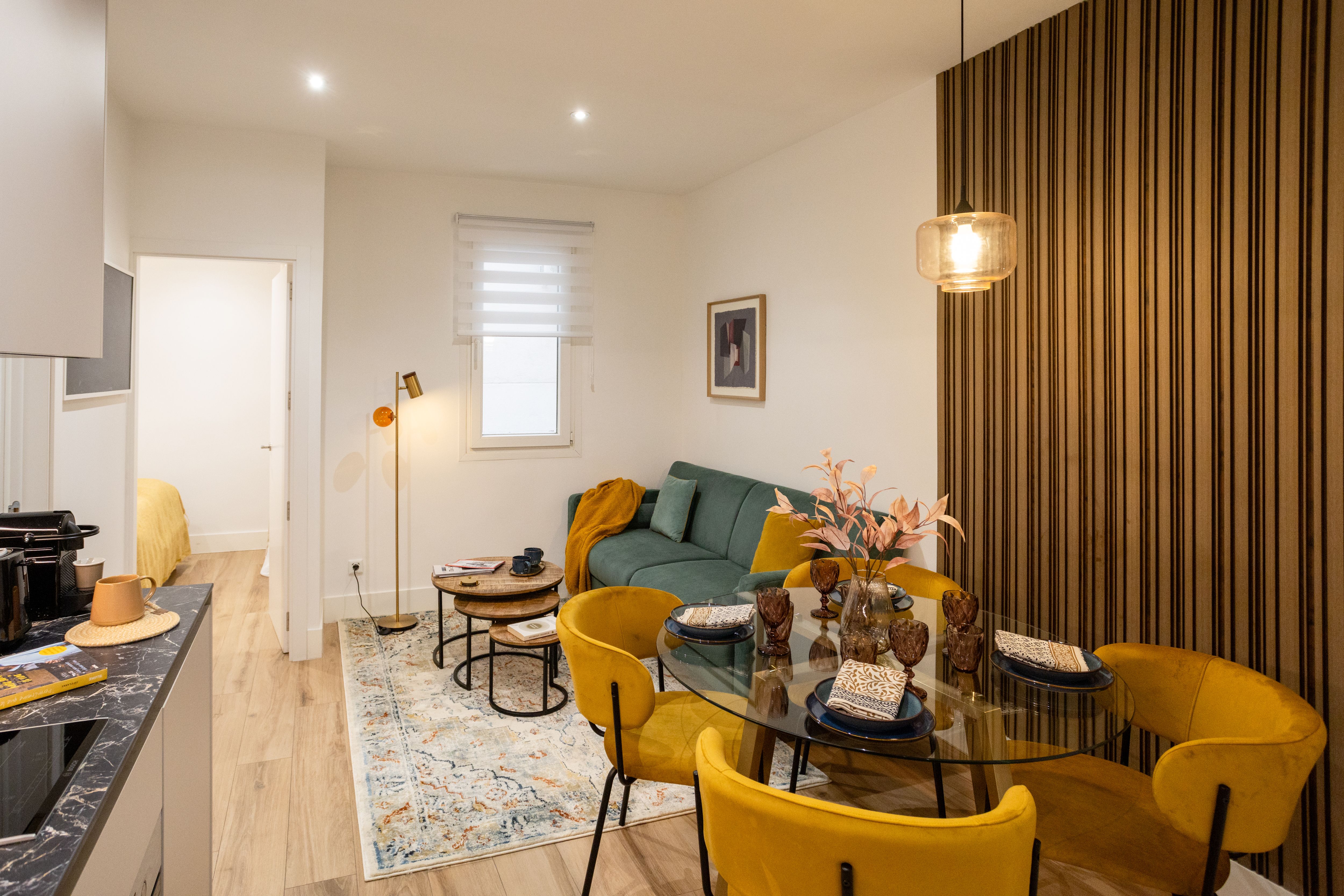 NESTIC - MOYANO - Salón apartamento amueblado con servicios