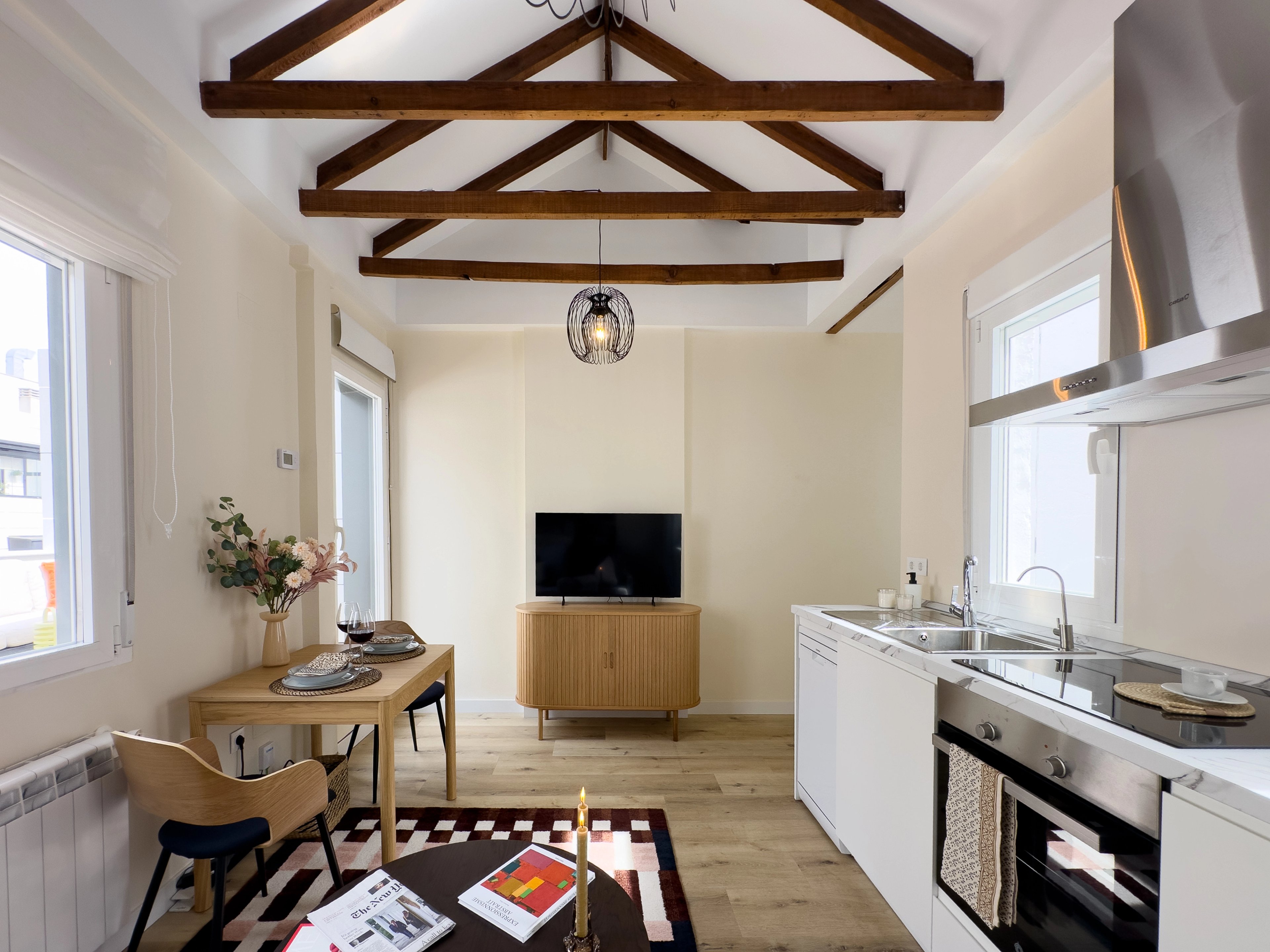 NESTIC - MORETO - Living room Furnished apartment with services