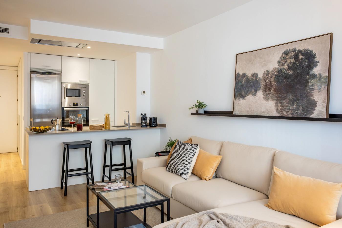 NESTIC - AURIA - Living room furnished apartment with services