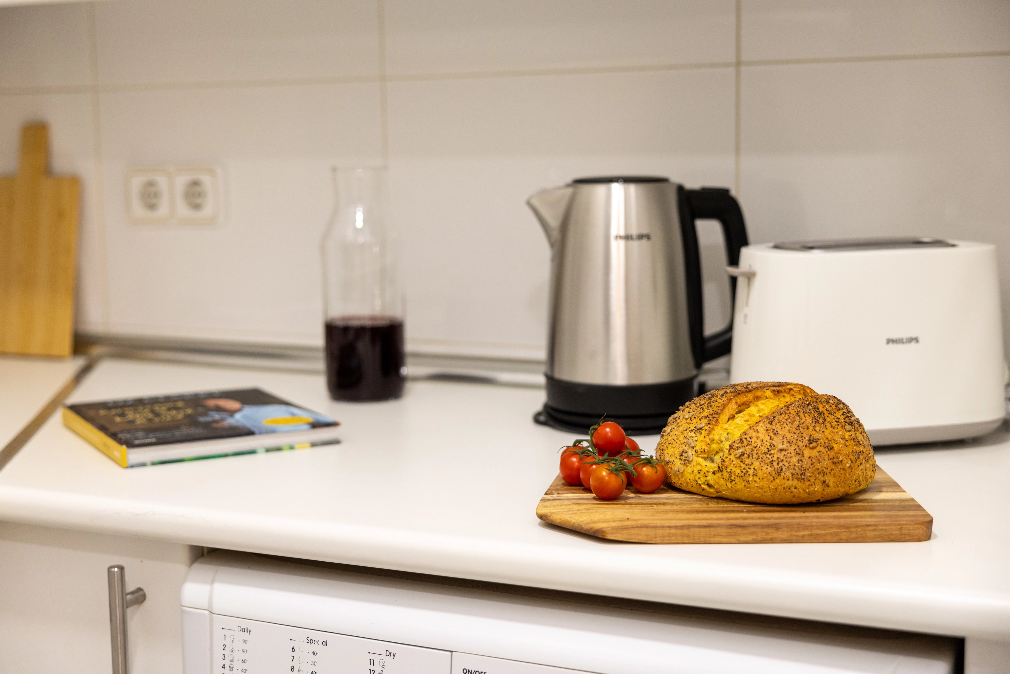 NESTIC - LANUZA - Cocina apartamento amueblado con servicios