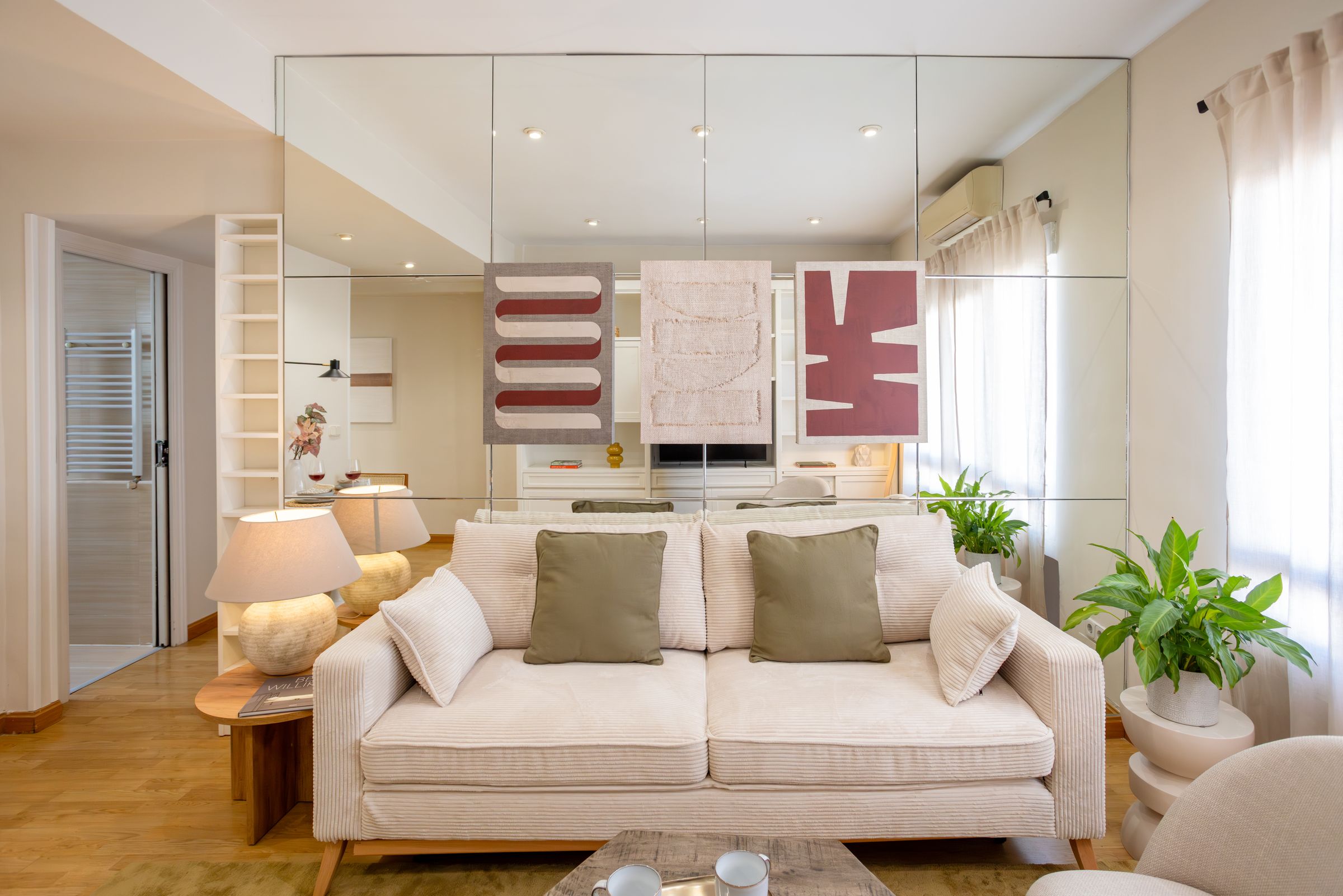 NESTIC - ALCAÑICES - Living room Furnished apartment with services