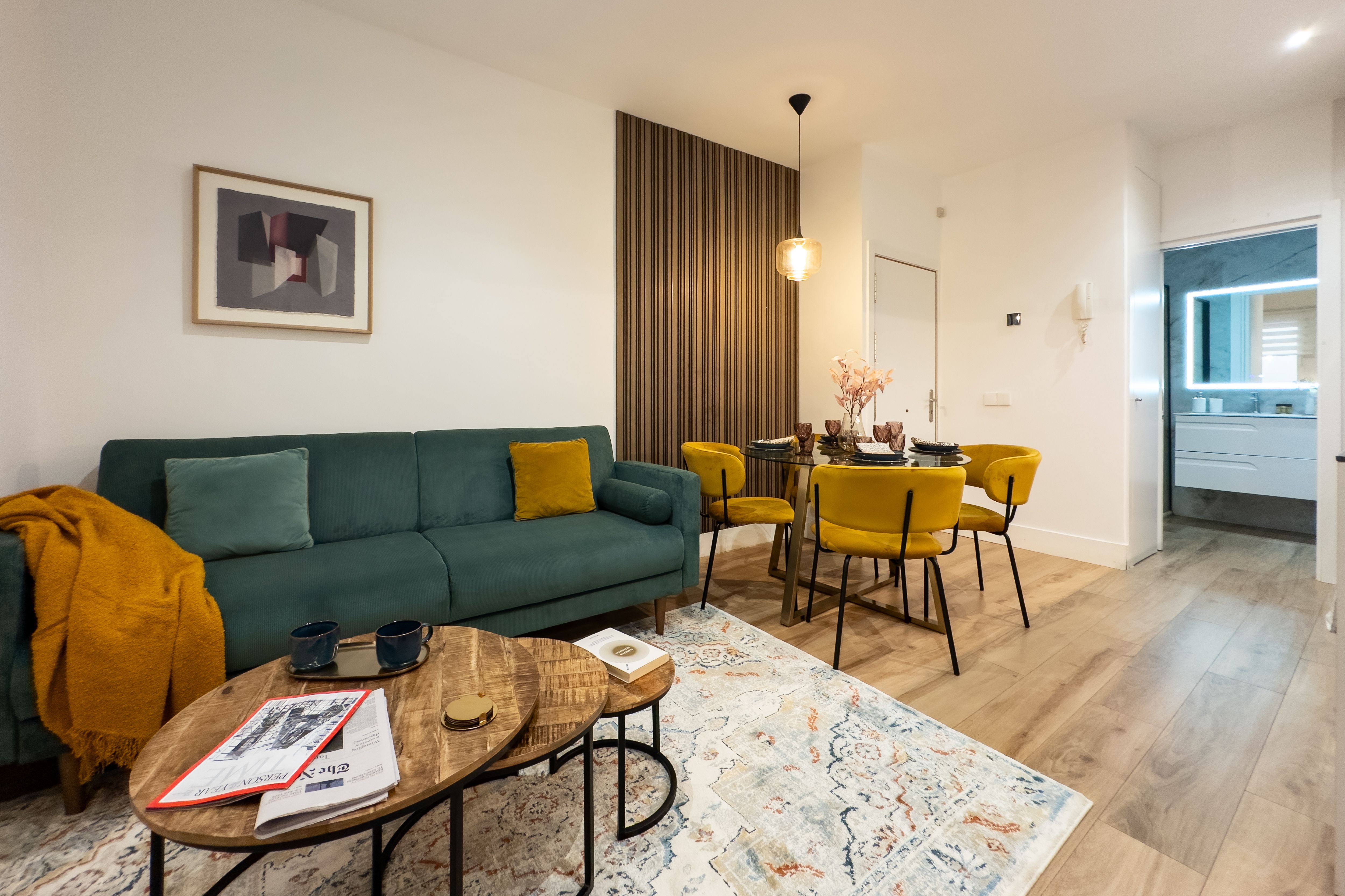 NESTIC - MOYANO - Salón apartamento amueblado con servicios