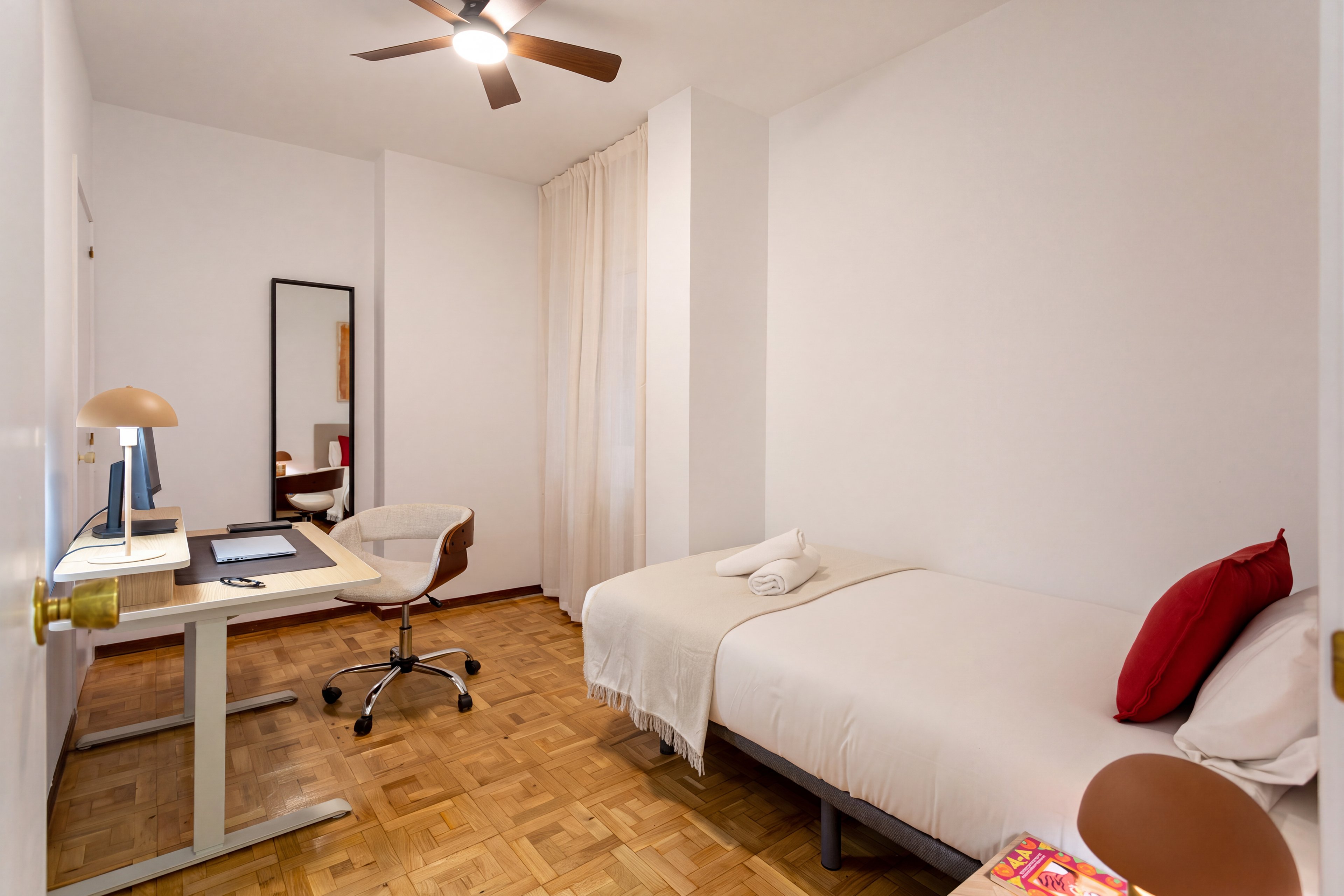 NESTIC - VILLAR - Bedroom 1 Furnished apartment with services