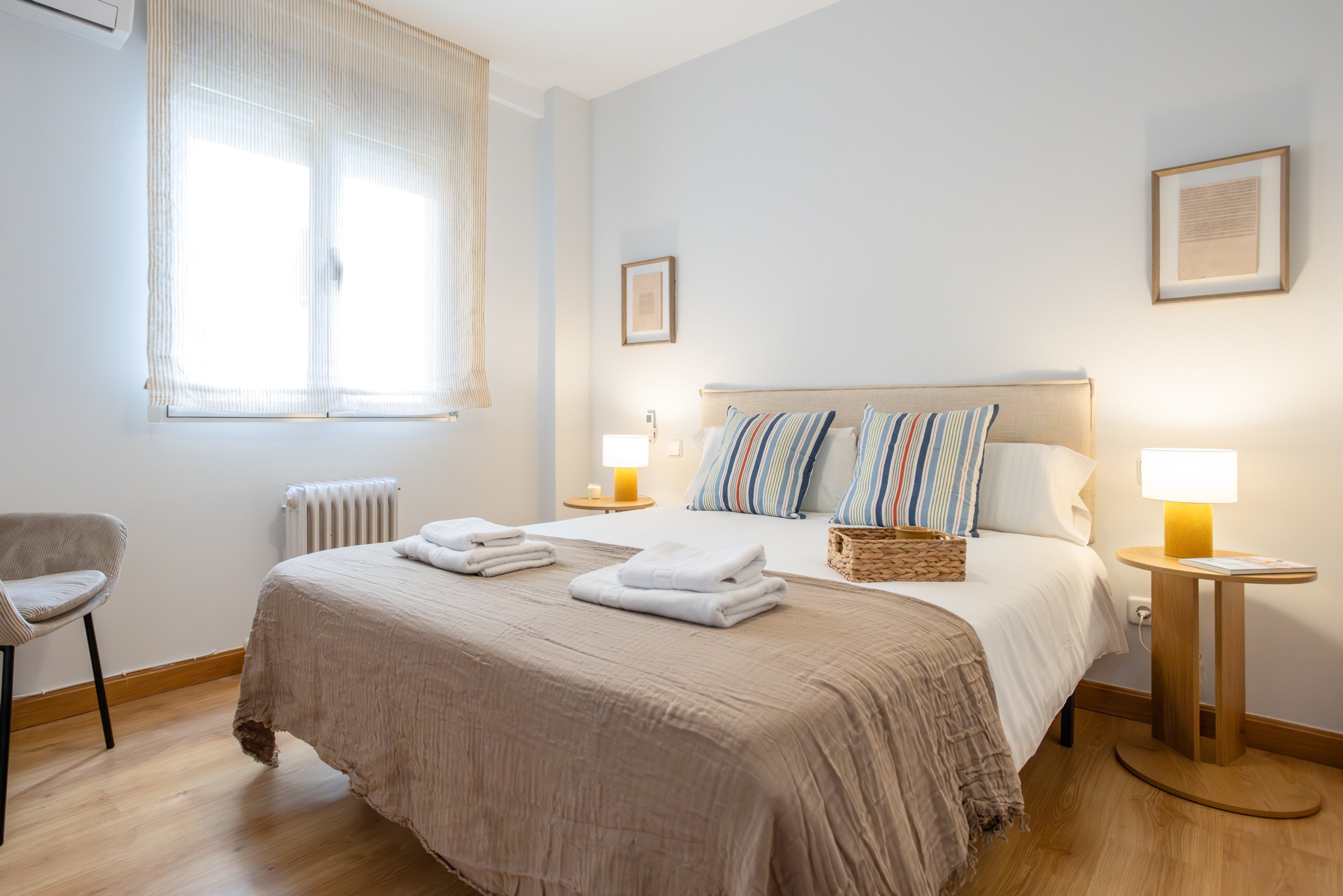 NESTIC - LIDIA - Dormitorio apartamento amueblado con servicios