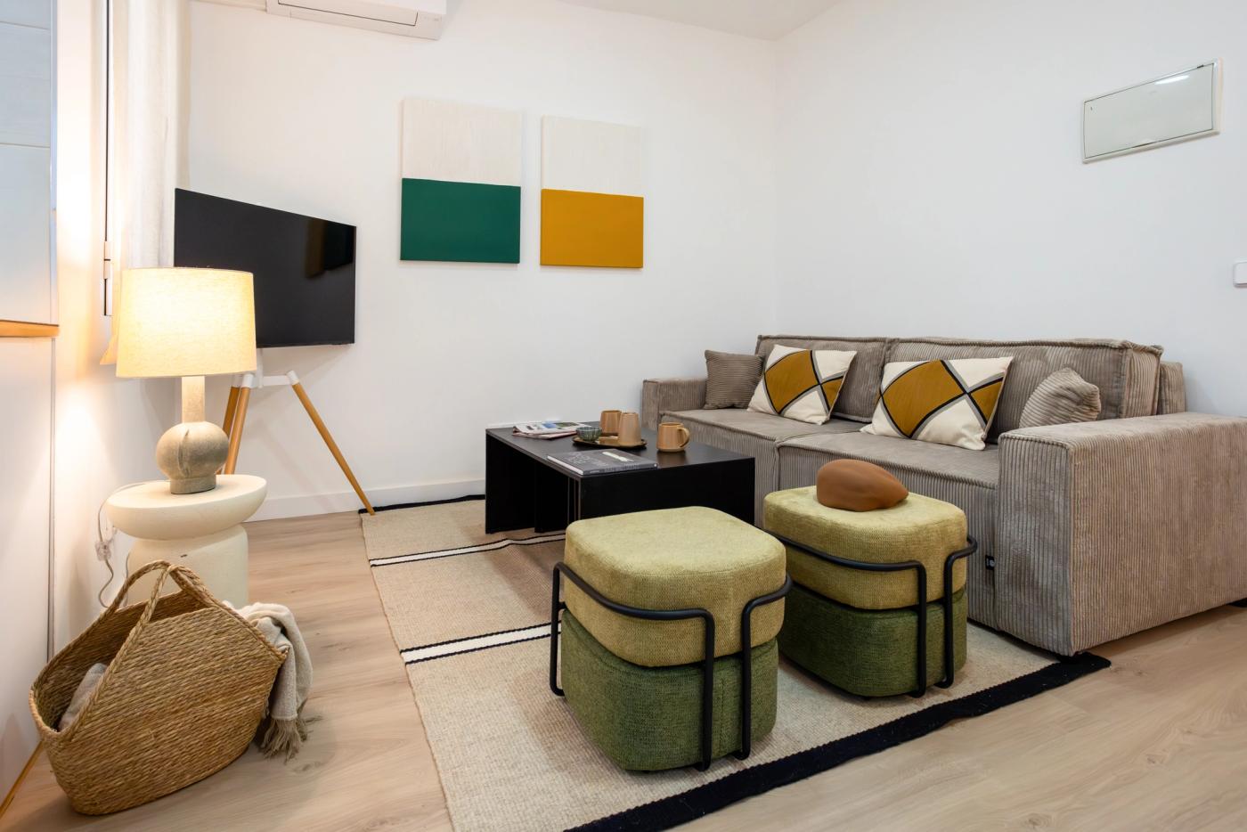 NESTIC - BAYEU - Living room Furnished apartment with services