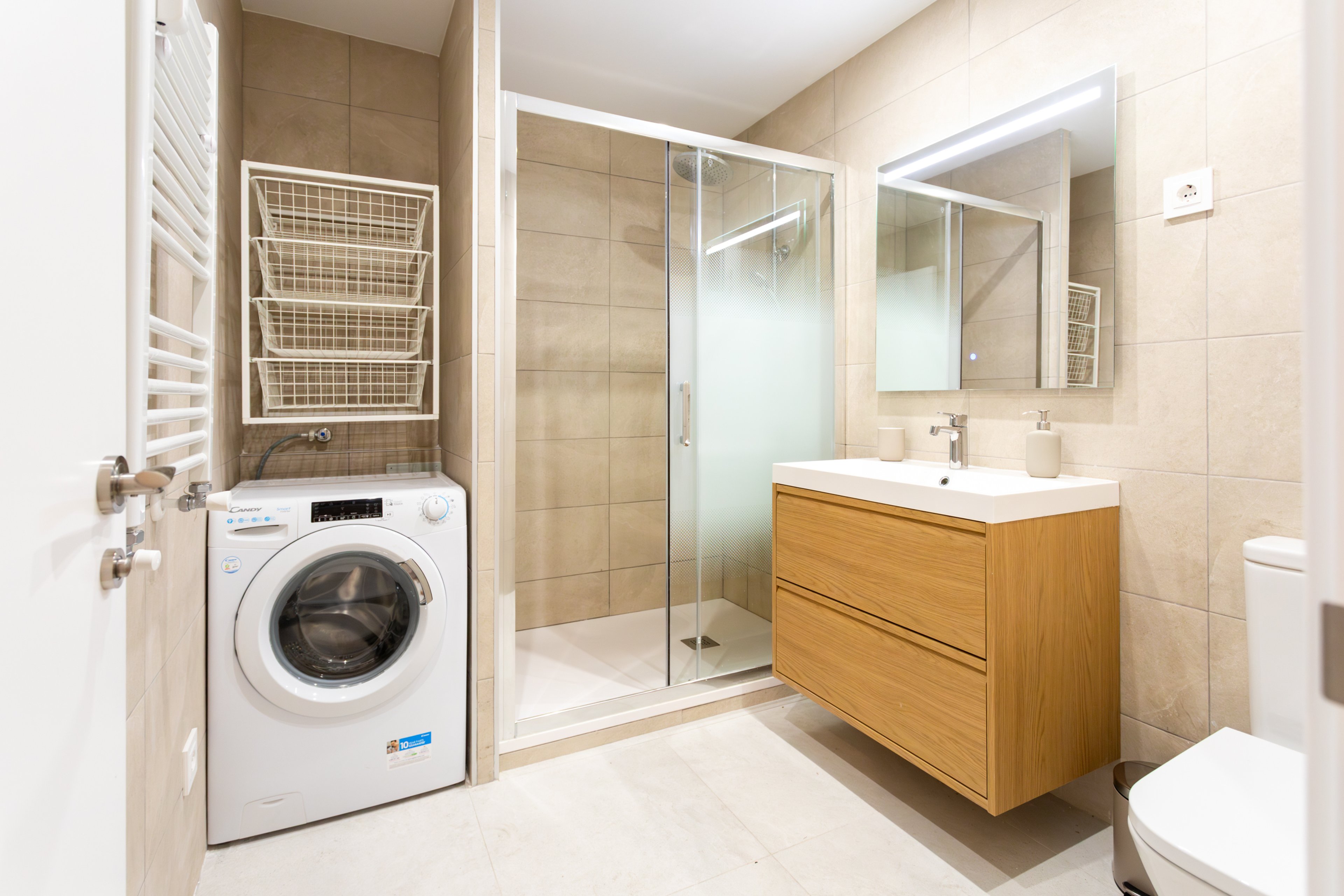 NESTIC - CLARAVAL - Baño apartamento amueblado con servicios