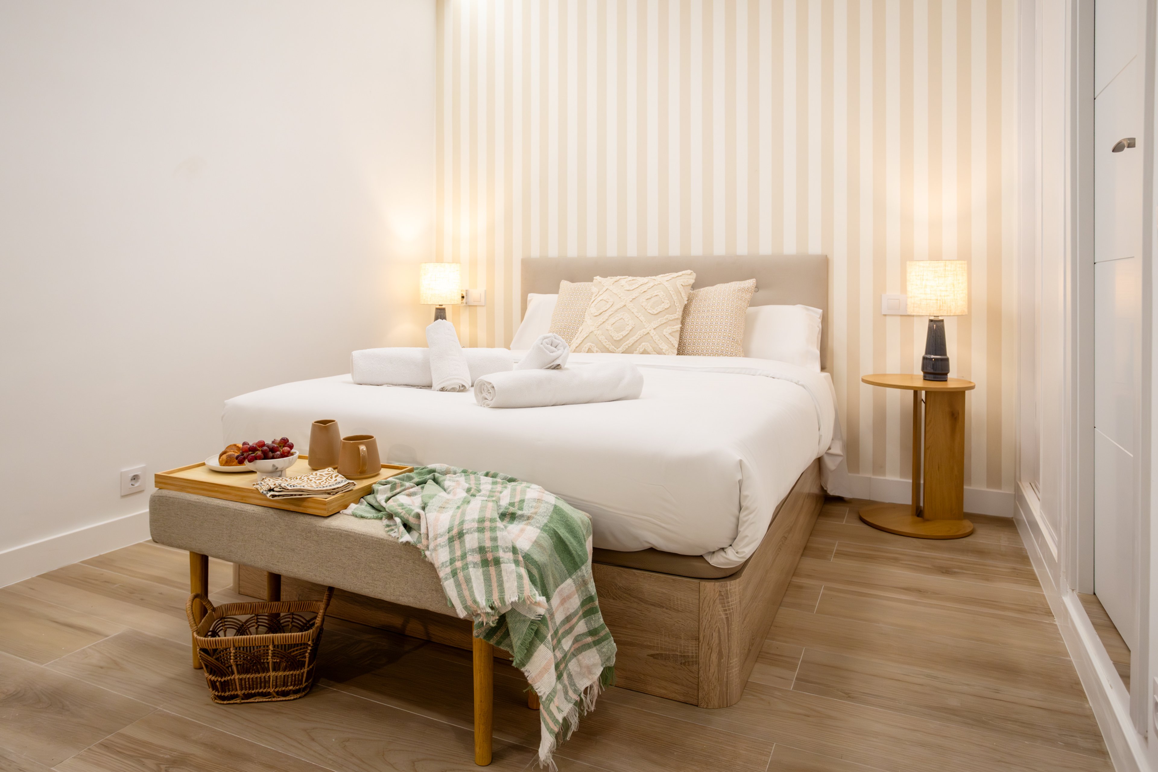 NESTIC - BARCINO - Dormitorio apartamento amueblado con servicios