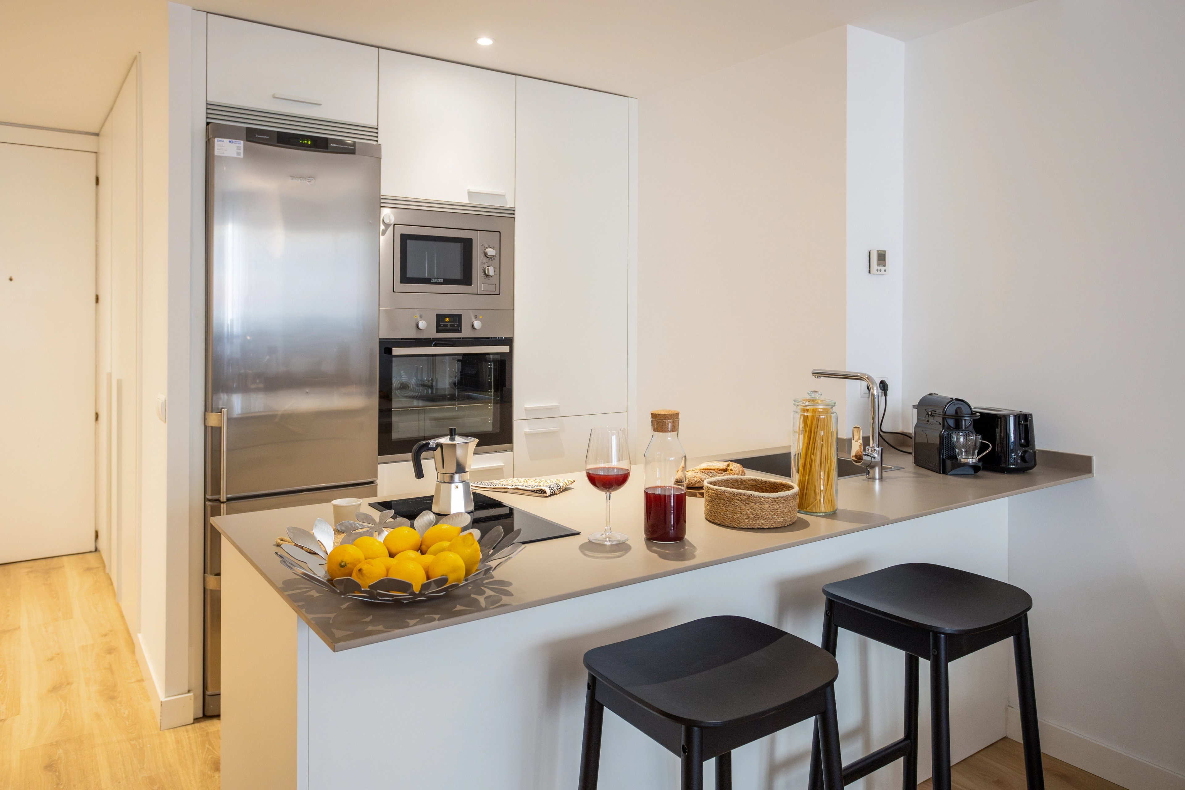 NESTIC - AURIA - Cocina amueblada con servicios