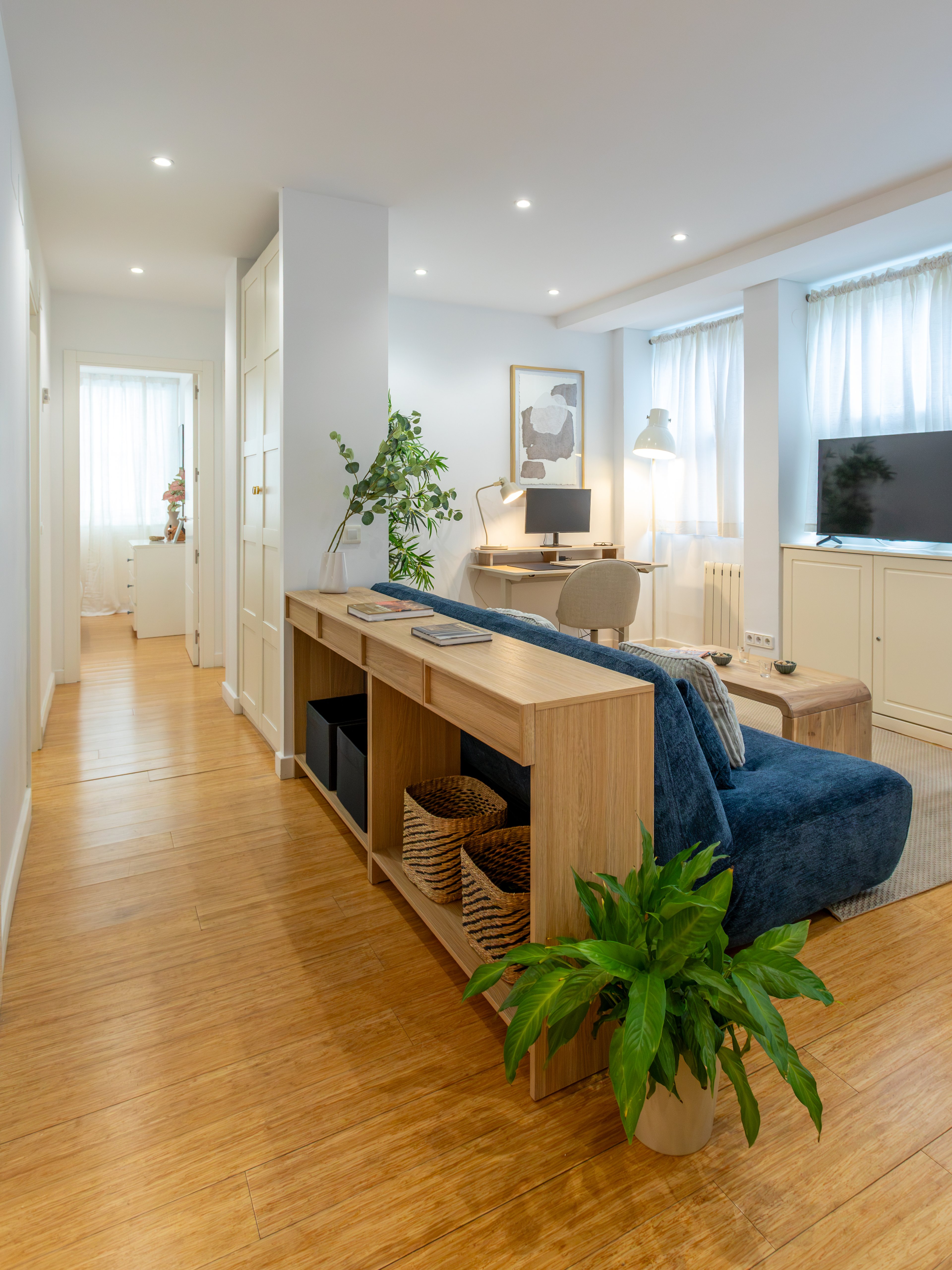NESTIC - LIRIA - Apartamento amueblado con servicios - Salón