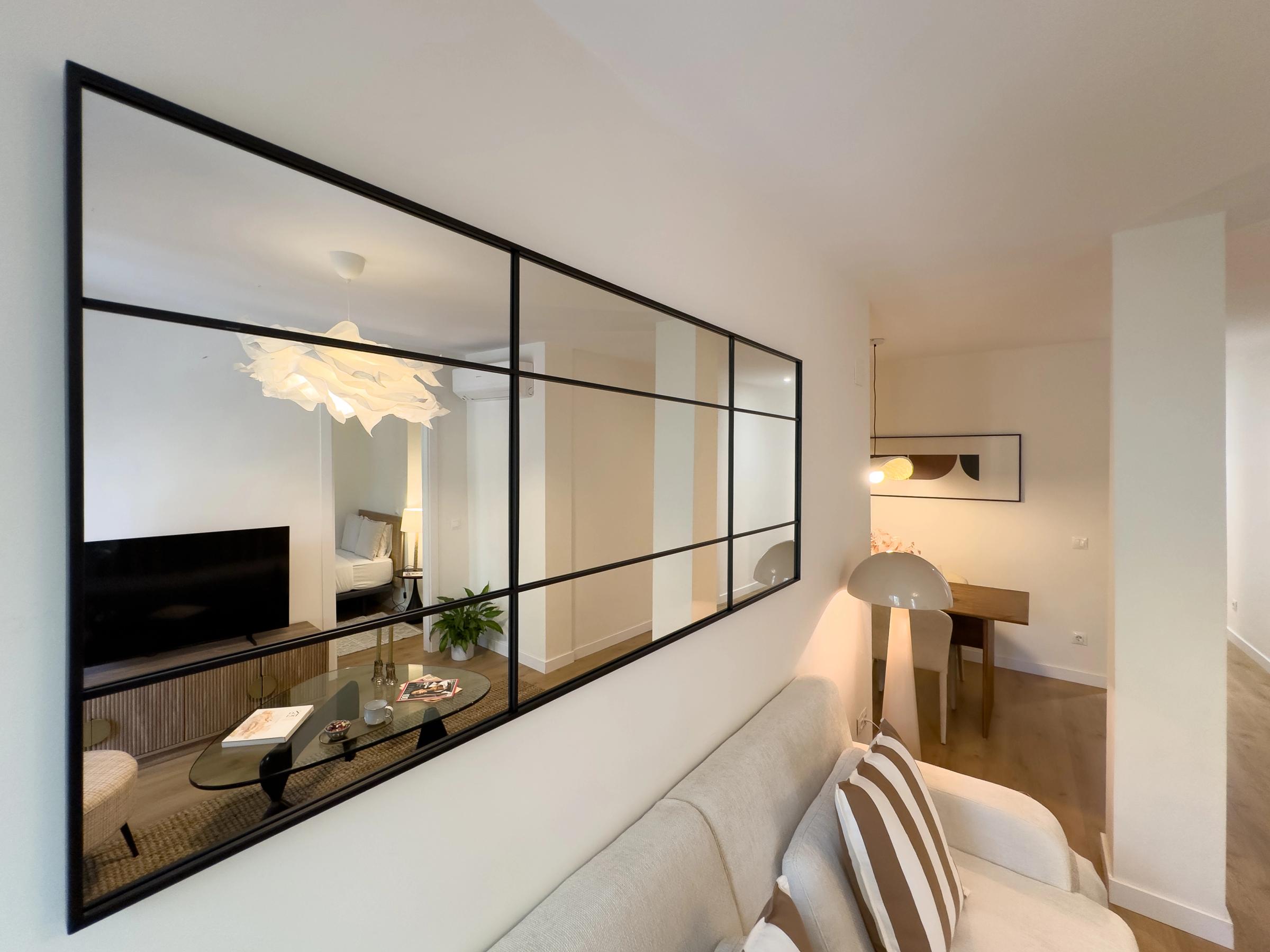 NESTIC - MURGA - Salón Apartamento amueblado con servicios