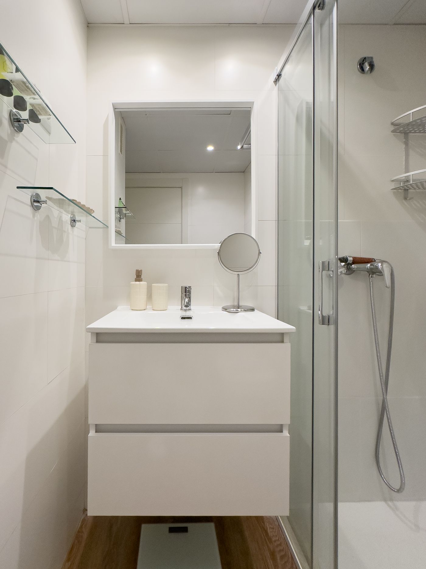 NESTIC - BERIAIN - Badroom Furnished apartment with services